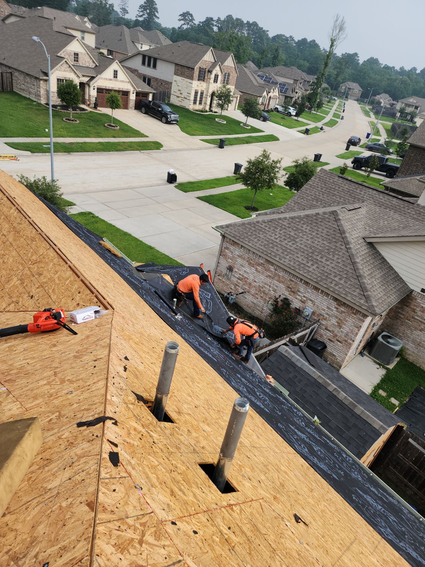 Residential Roofing Installation using Owen's Corning Duration (Lifetime) Shingles by Roof Repair Company