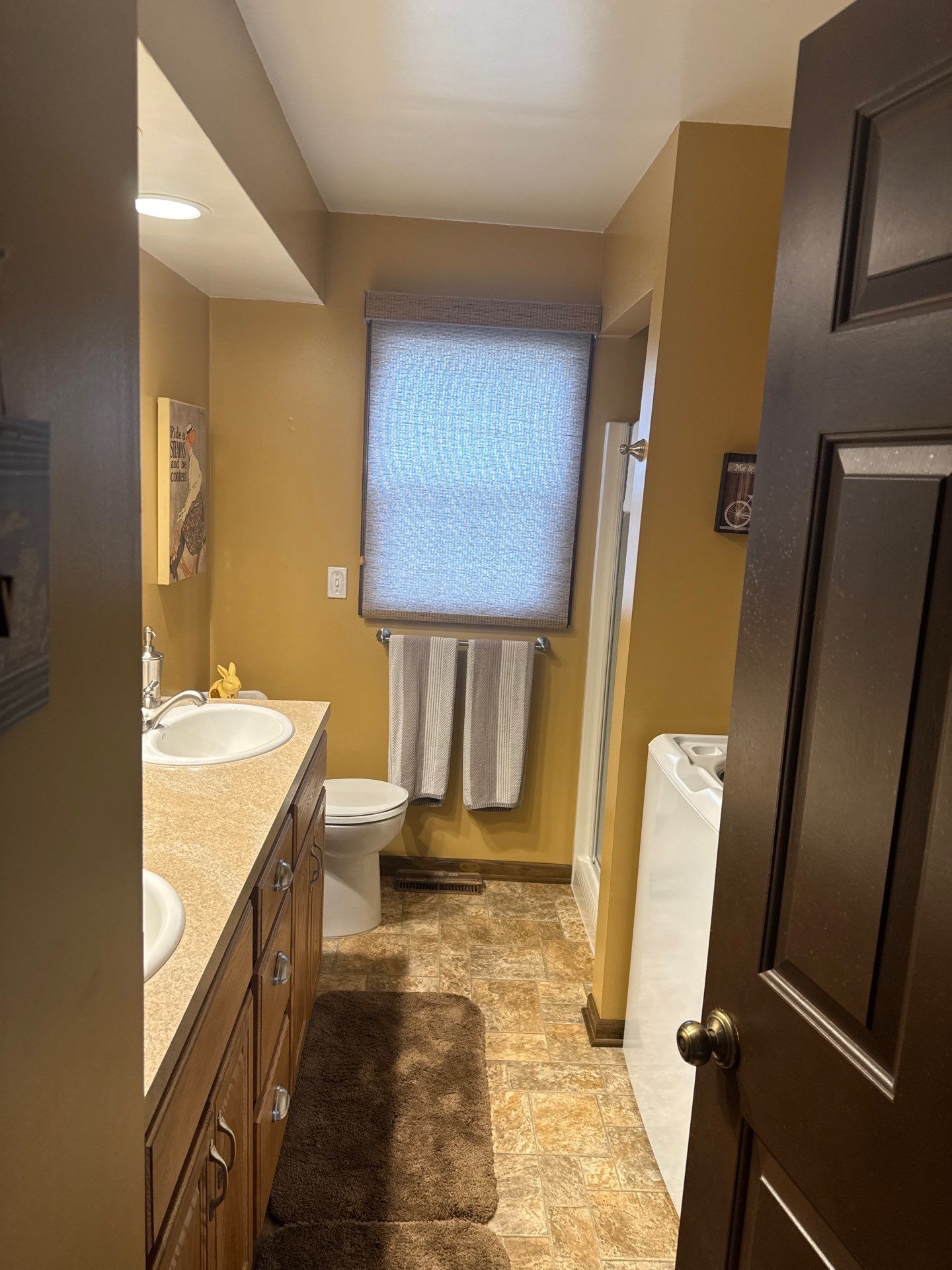 Bedroom, Bathroom and Decking Color change!! by Gordon Painting