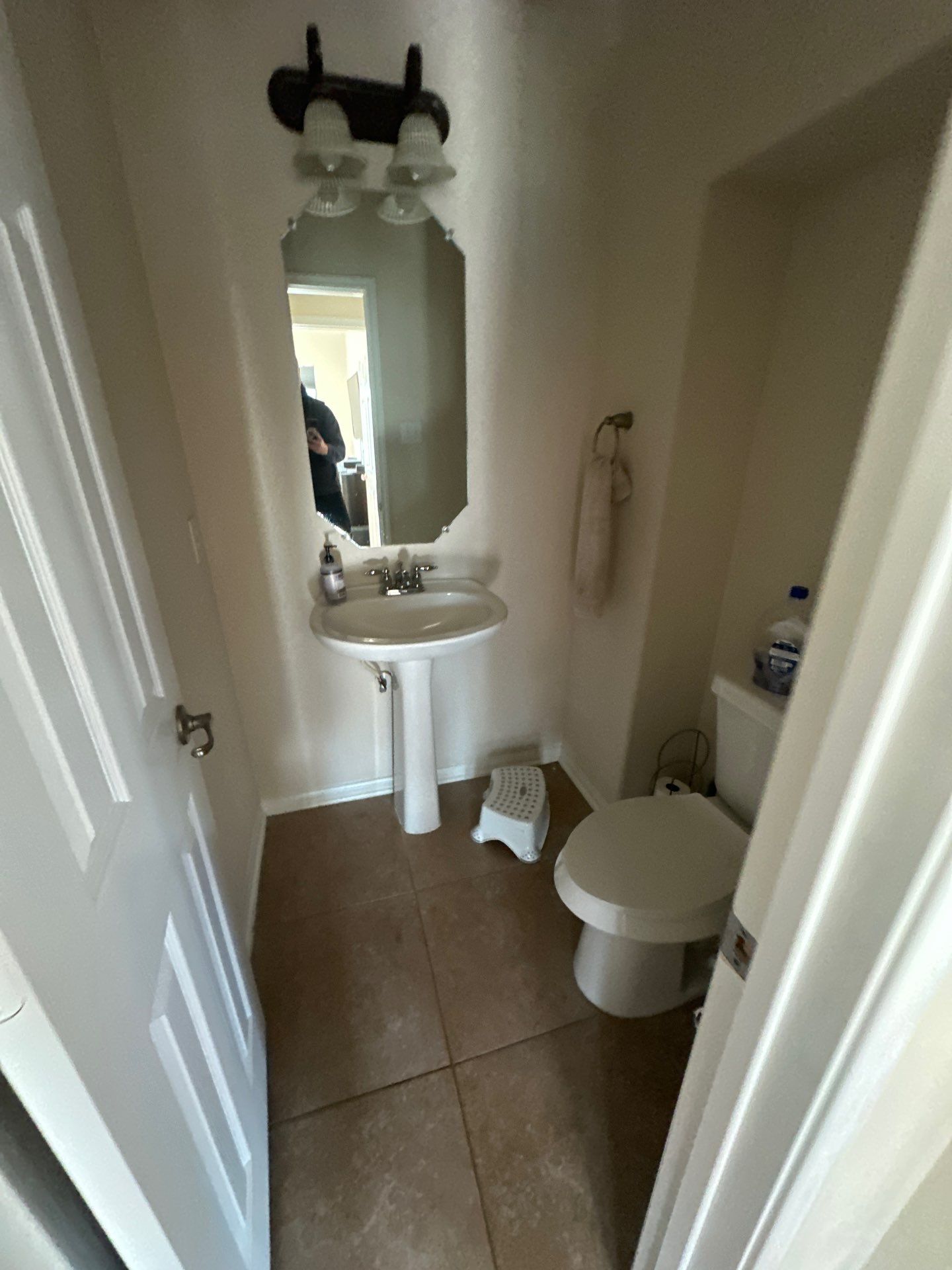 Bathroom and Ktichen Remodel in The Woodlands by SophAlx LLC