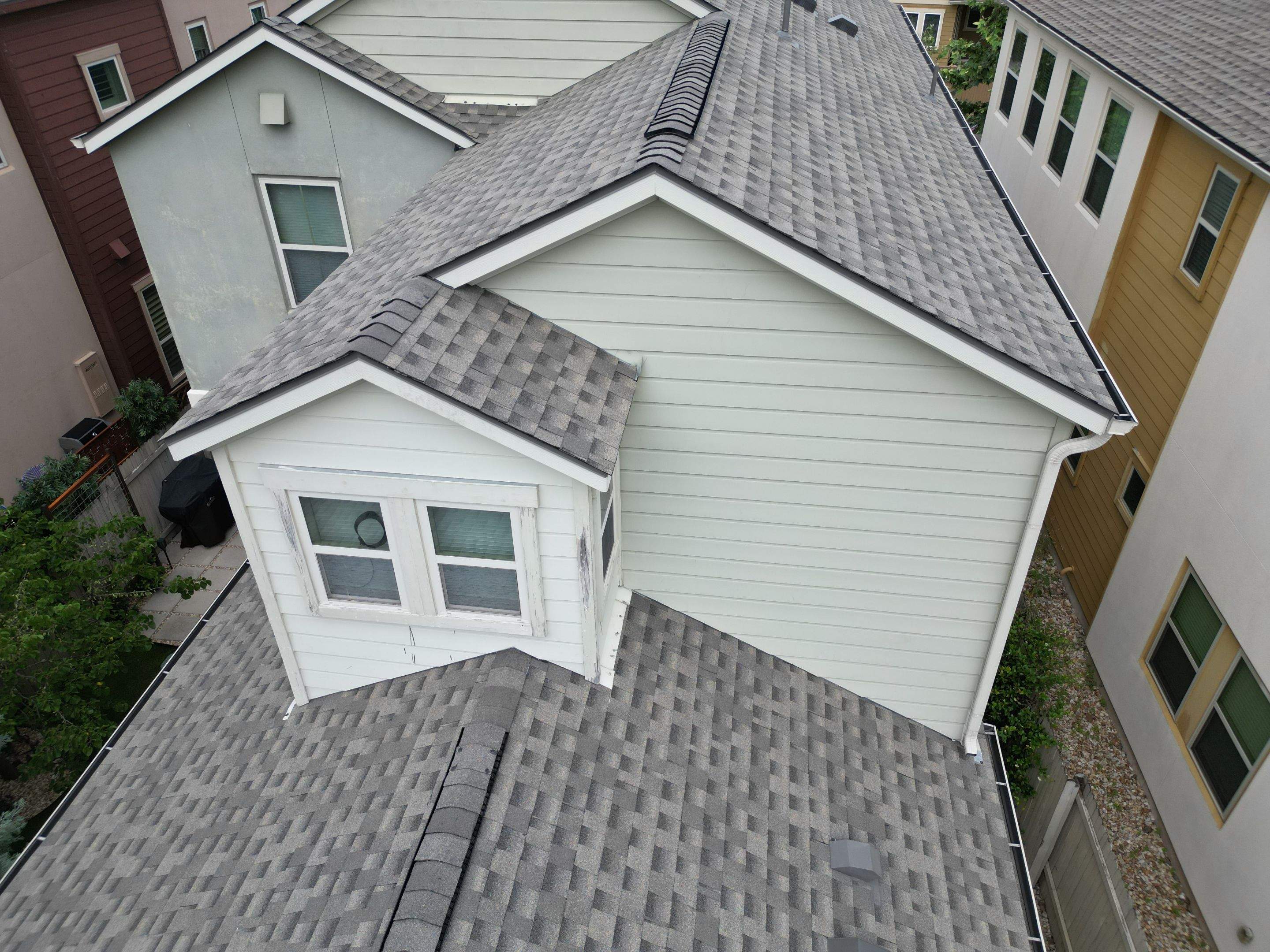 Weathered Wood - GAF Timberline HDZ by RoofsOnly.com