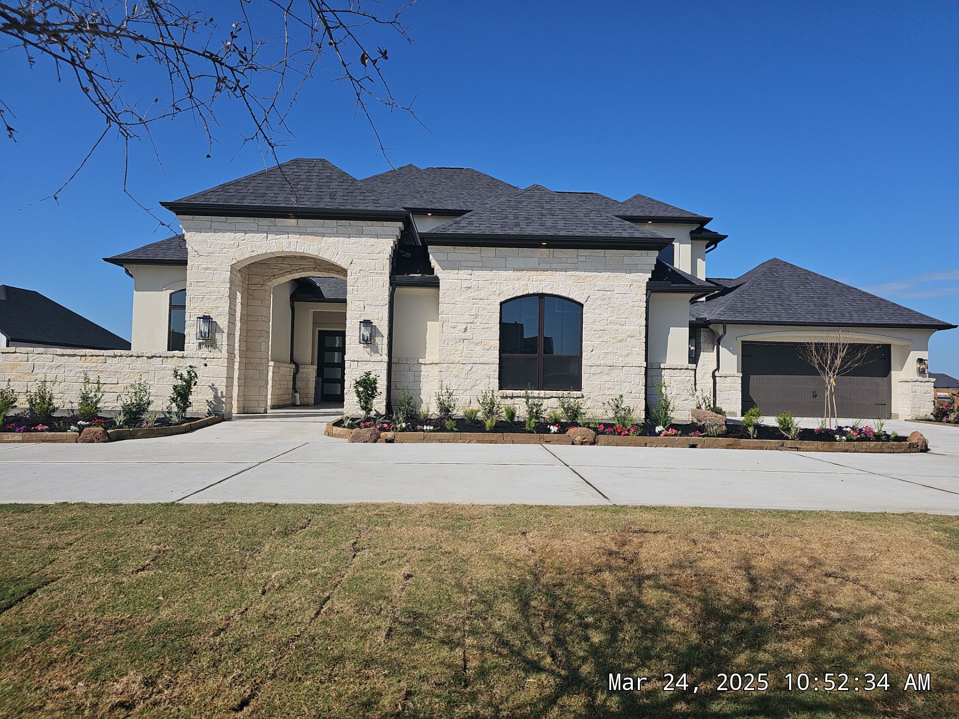Waller 2025: Apex Stucco Expertise in a Custom Build by Apex Conventional Stucco Llc