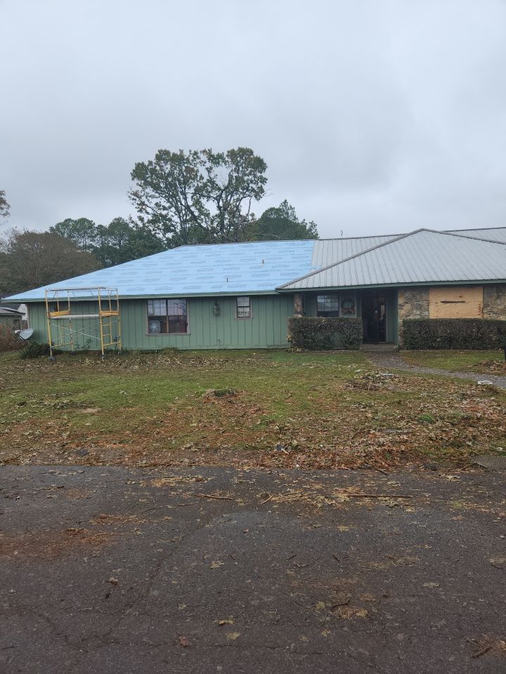 Residential Roof Replacement in Idabel, Oklahoma by Hostetler Roofing