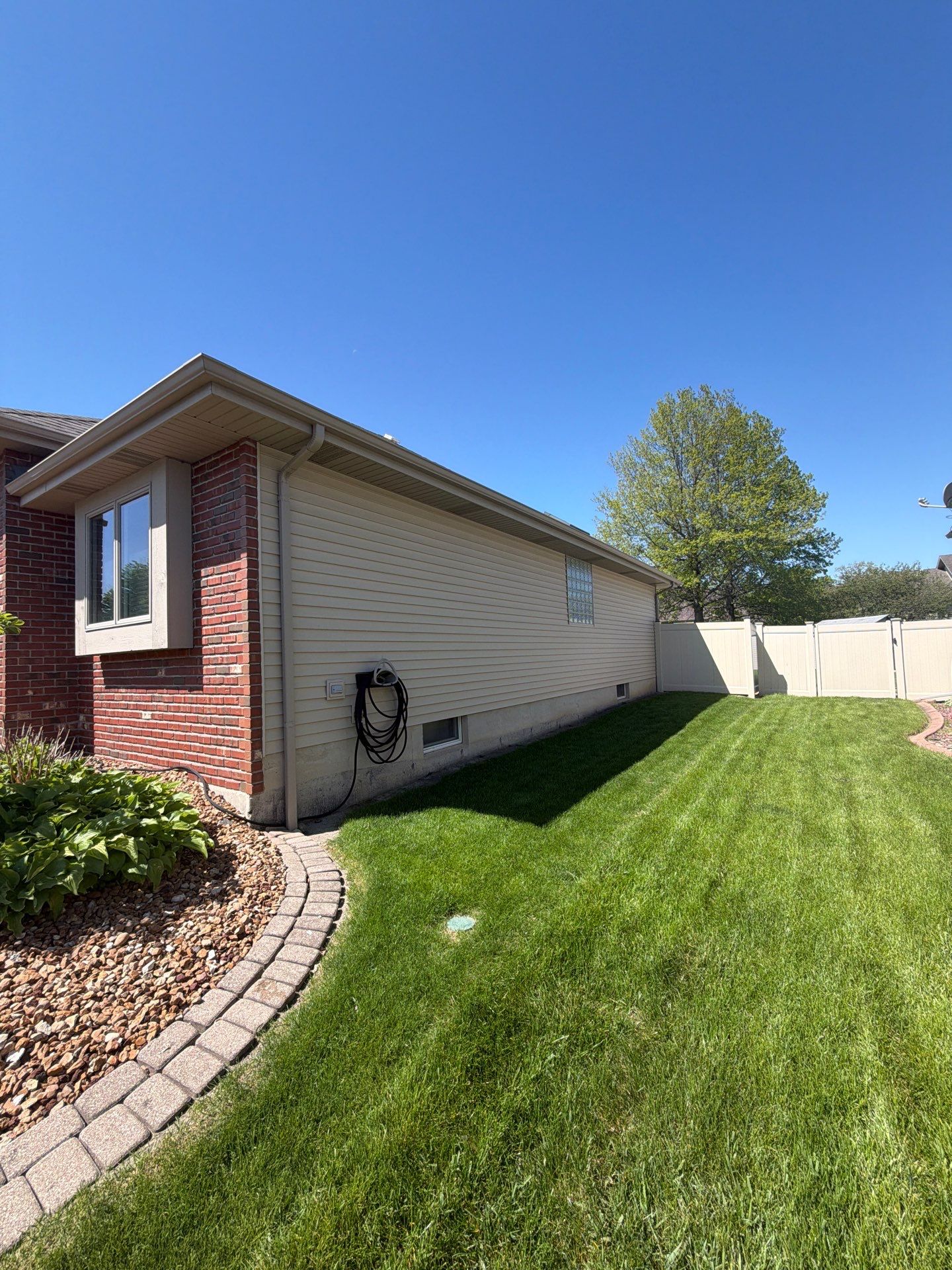 Siding, gutters, soffit & fascia replacement by Optimal Home Improvement 