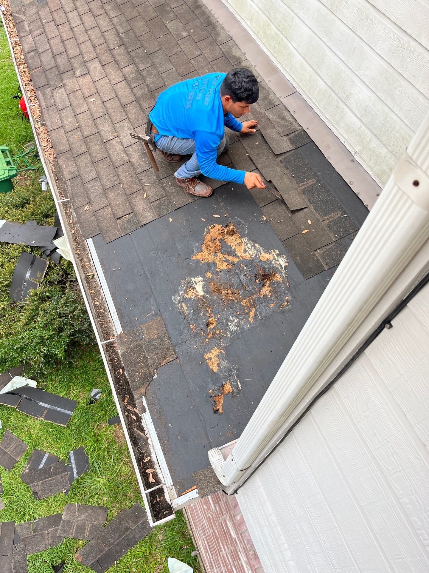 Residential Roofing Repair using Owen's Corning Duration (Lifetime) Shingles by Roof Repair Company
