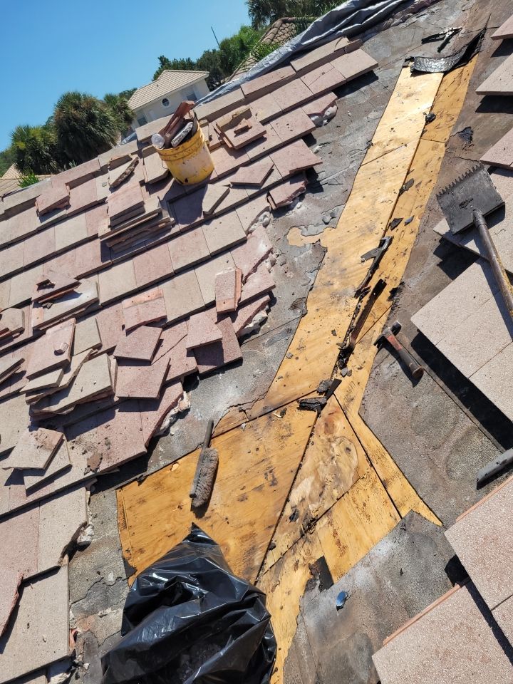 Concrete Tile Roof Repair using Concrete tile by Aastro Roofing
