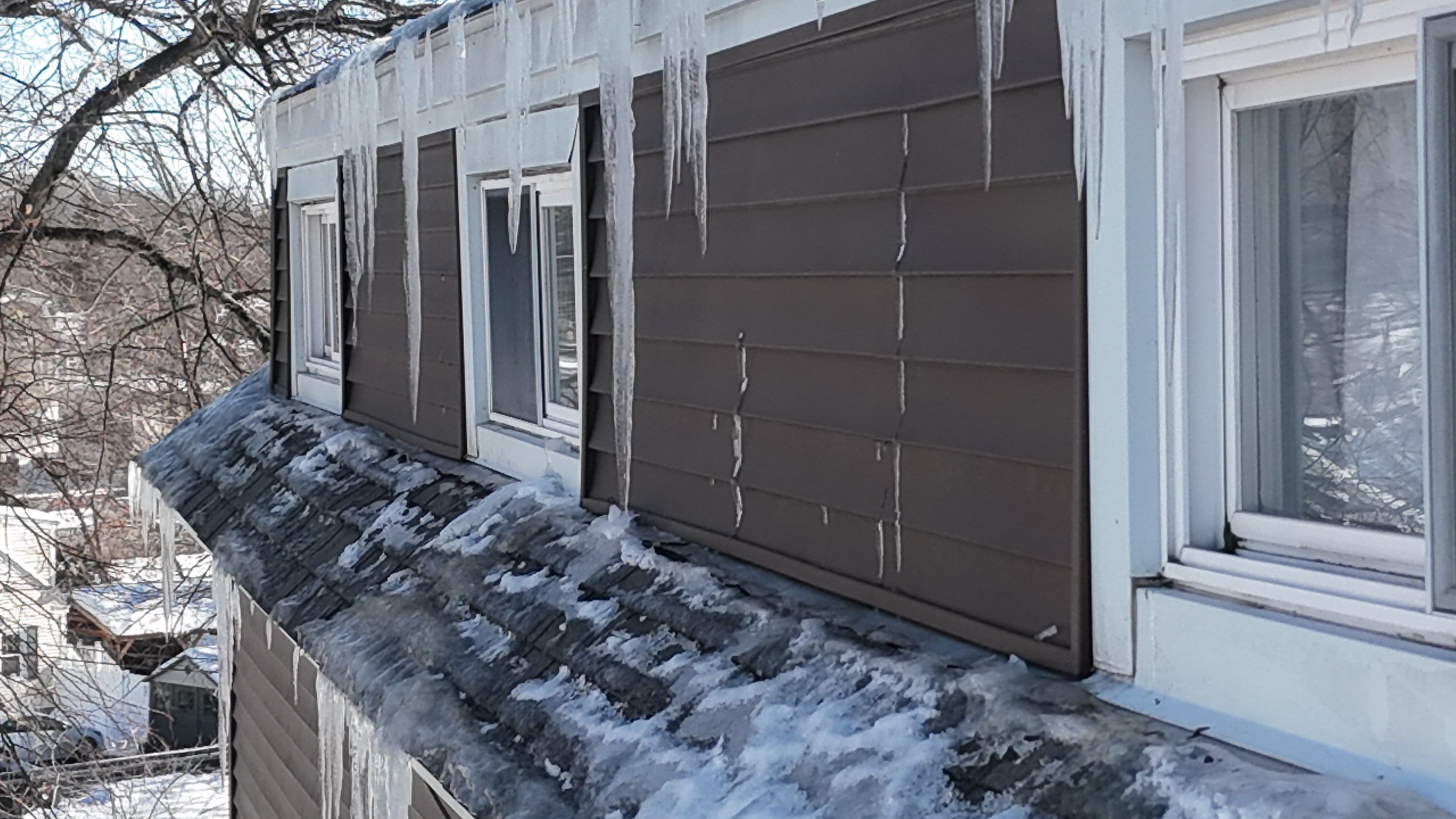 Home Inspection | Ice Dams by Mighty Dog Roofing of Greater Middlesex County