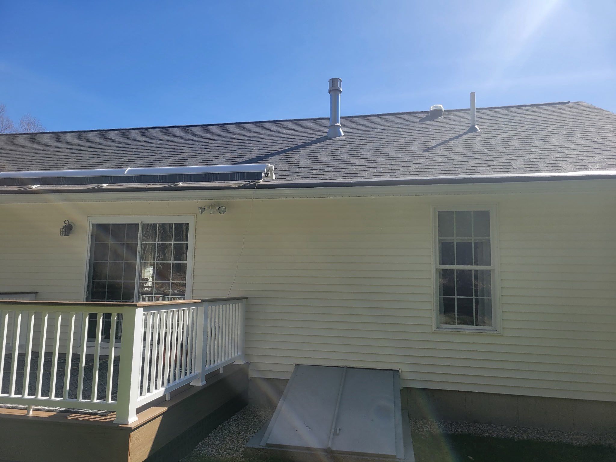 🏡 Bold Contrast, Big Upgrade – Keene, NH by Tall pine roofing