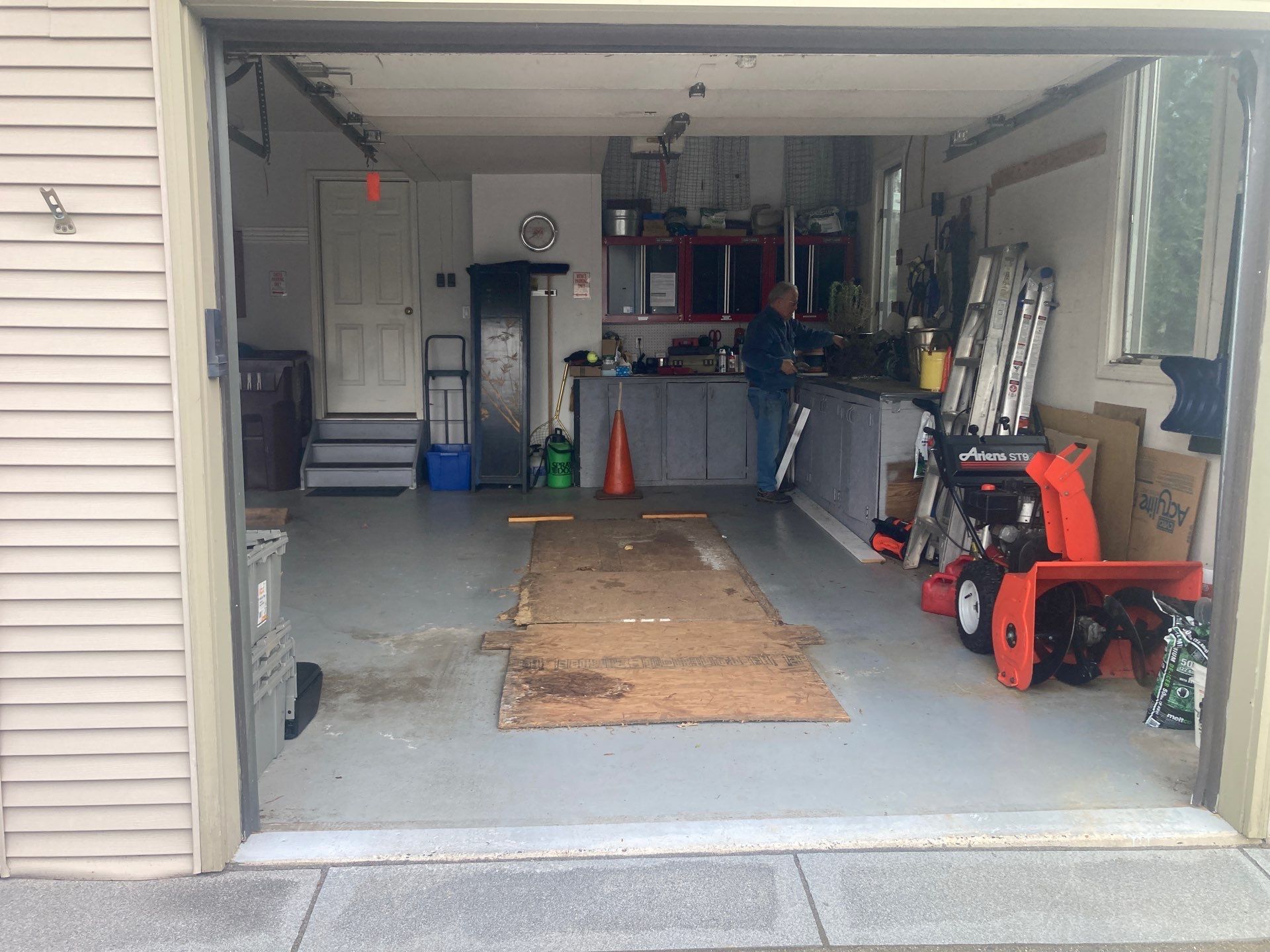Concrete Floor Coating using Concrete Floor Coating by DiGiorgi Roofing and Siding Inc