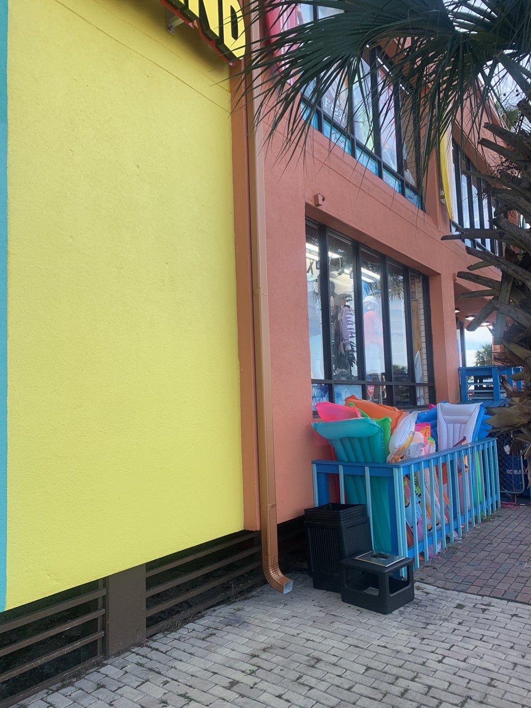 7-Inch Cooper Seamless Gutter in Pensacola Beach FL by Gutter Professors