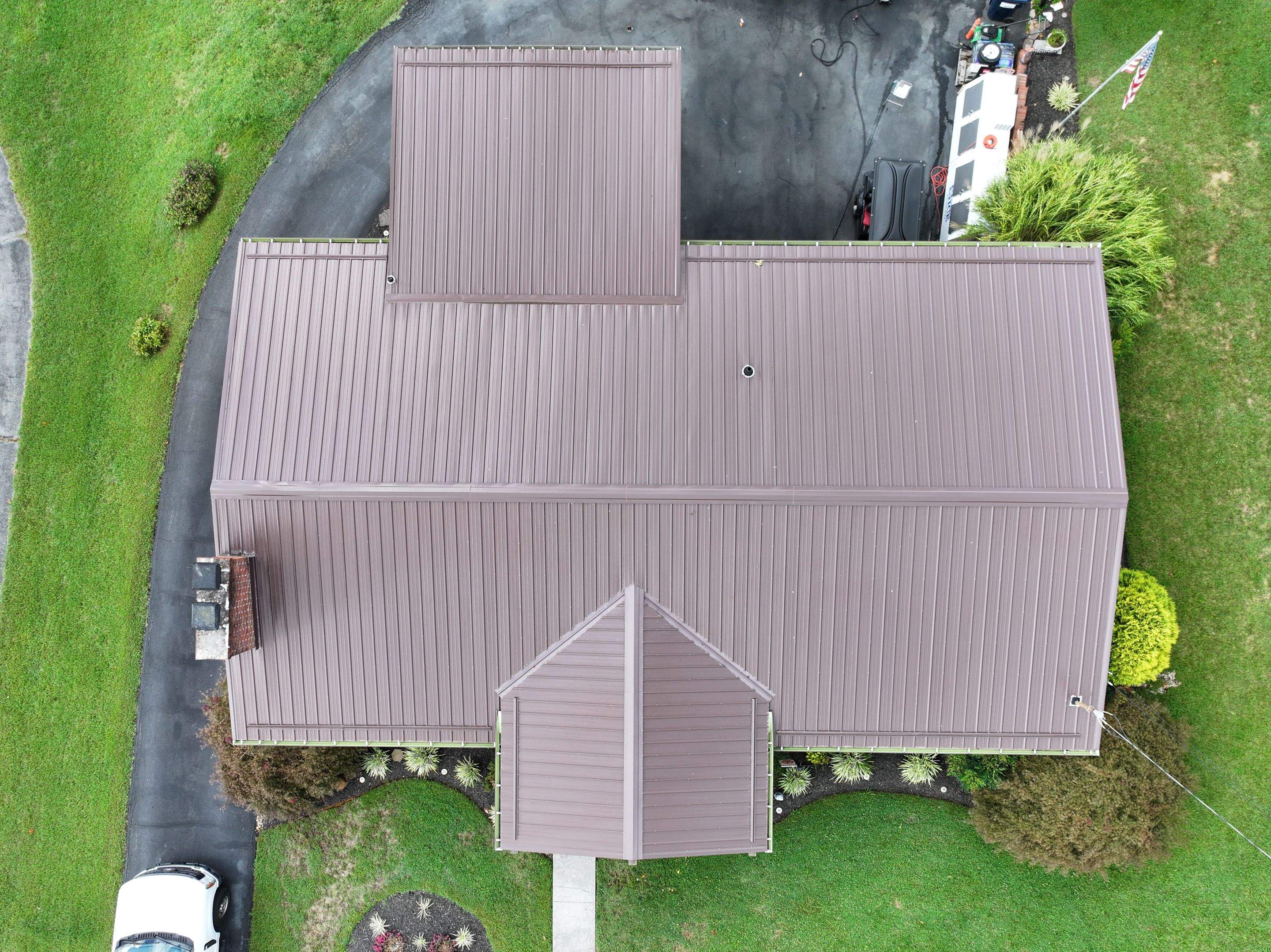 Hicks Residence by Omnia Roofing