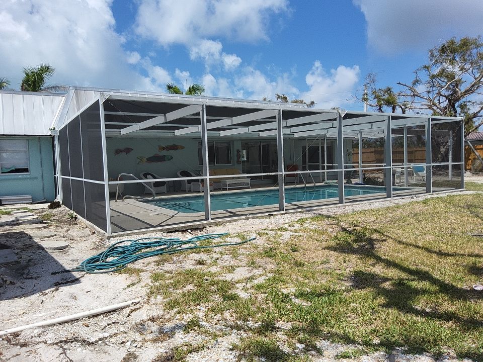 7-Inch Seamless Gutters in Sanibel FL by Gutter Professor by Gutter Professors