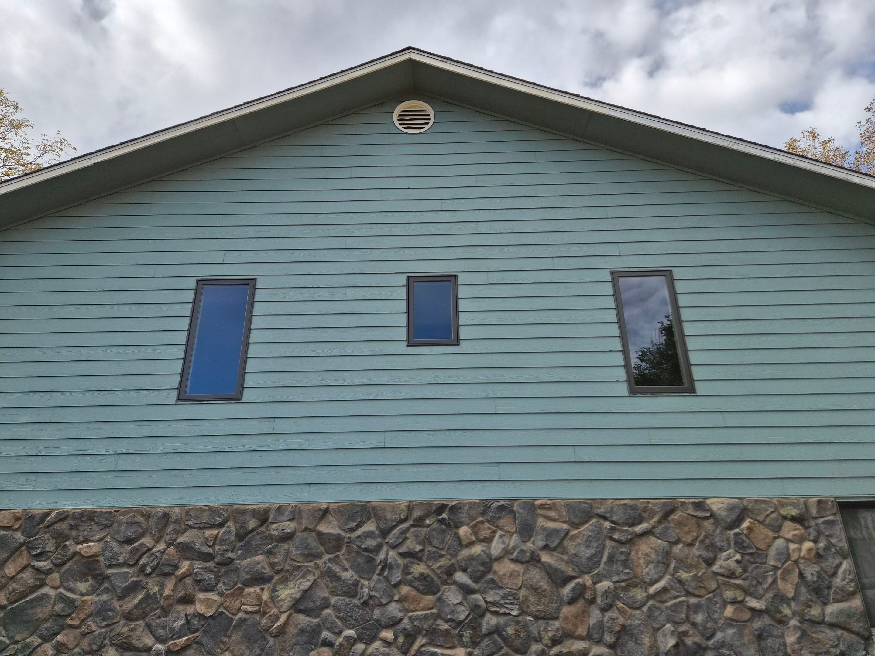 Need new wood windows? Anderson E-Series showcases the home by 1st choice windows and siding