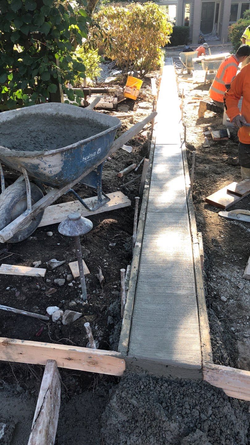 Eggers | Aggregate Finish Driveway, Concrete Project  by Jireh Asphalt & Concrete Inc 