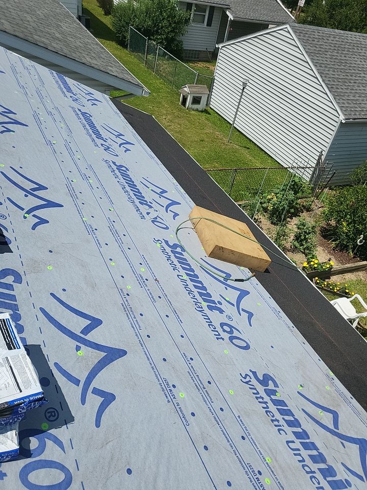 ATLAS PINNACLE COLOR: COASTAL GRANITE by Eagle Eye Roofing
