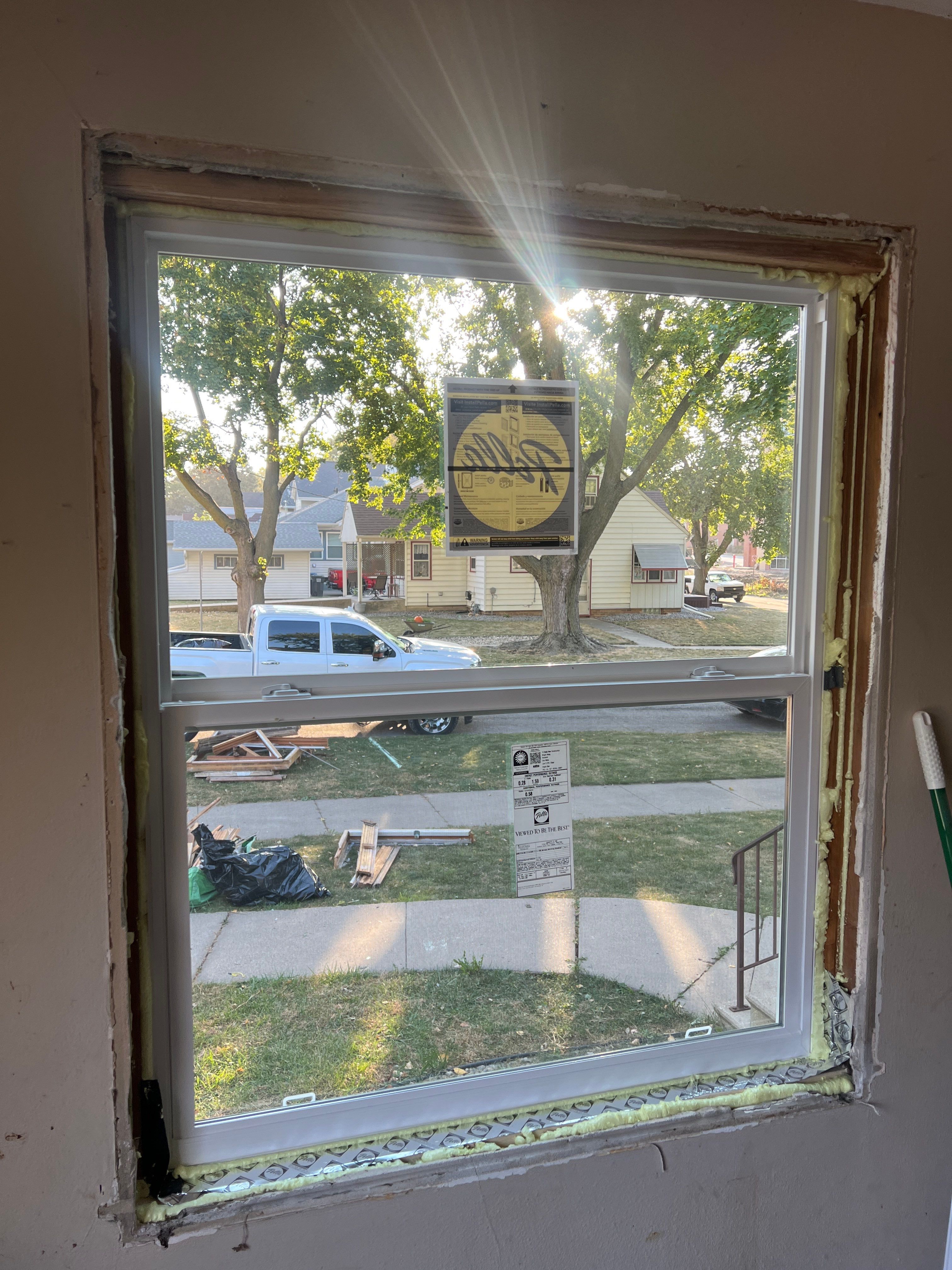 Pella Window installation using Pella 250 series vinyl window by United Windows and Siding LLC