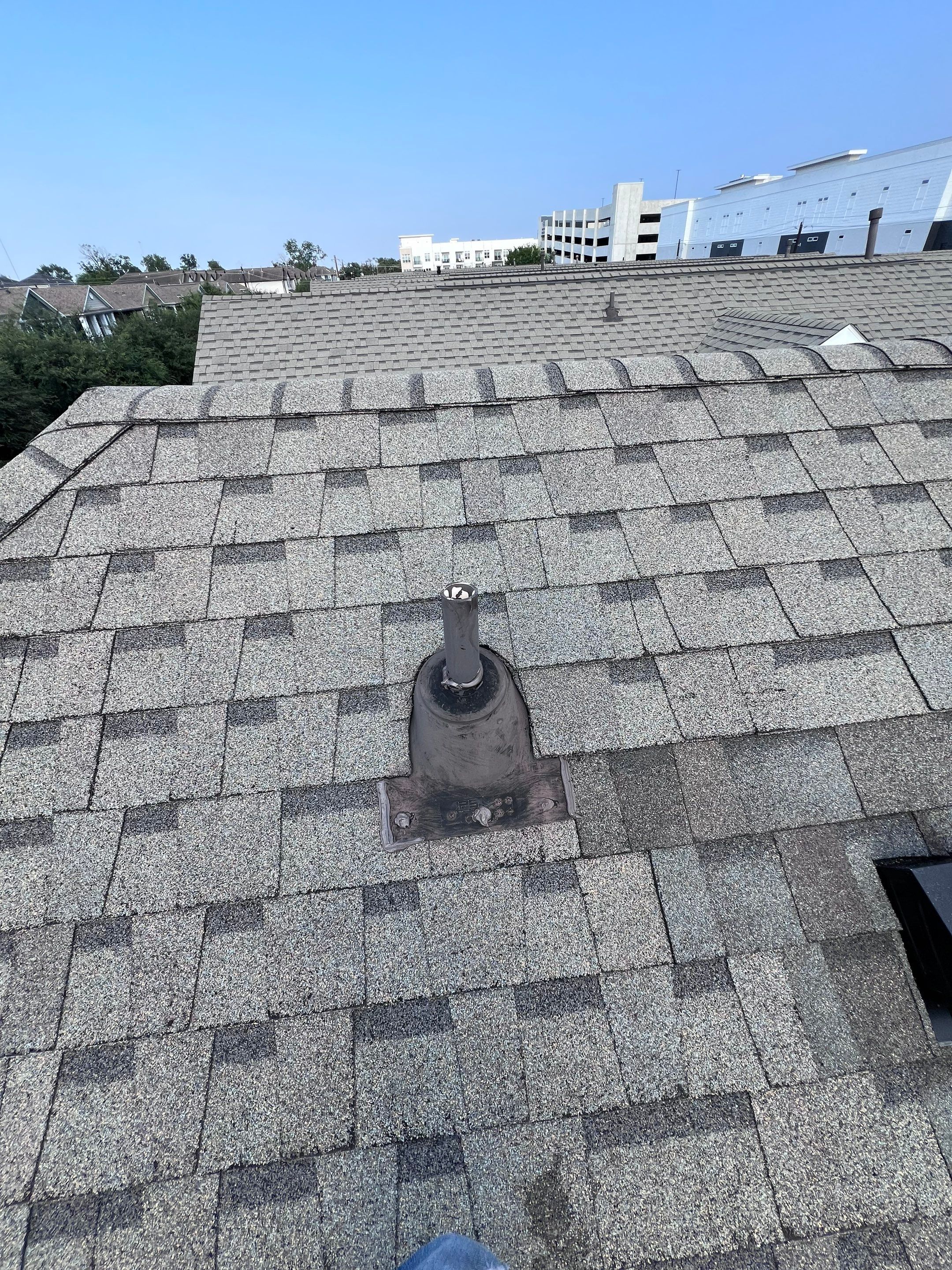 Hail Damage using Owen's Corning Duration (Lifetime) Shingles by Roof Repair Company
