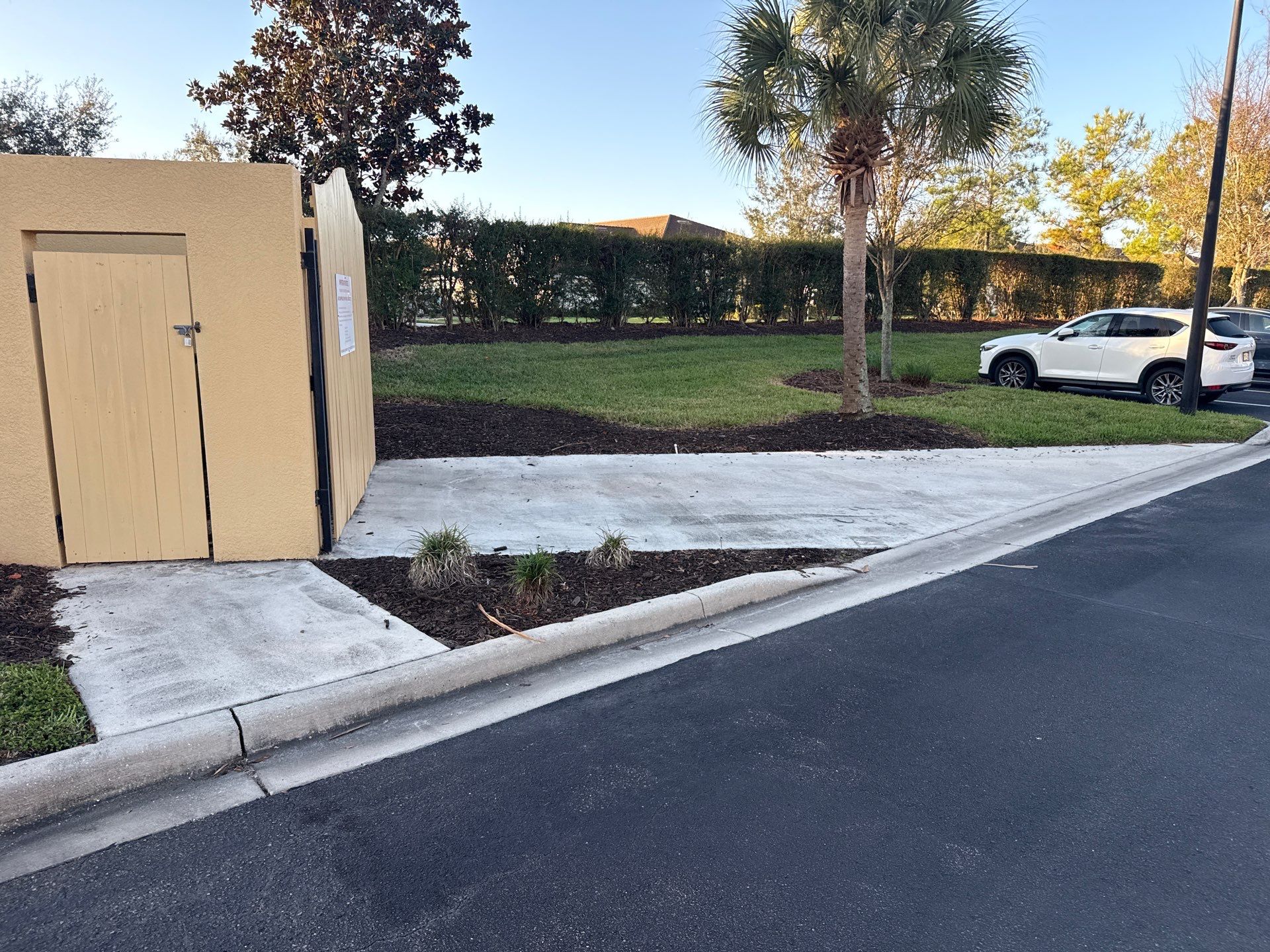 HOA Condo Concrete Driveway & Sidewalk Cleaning – River Strand Community, Bradenton, FL by Sunshine AquaWash