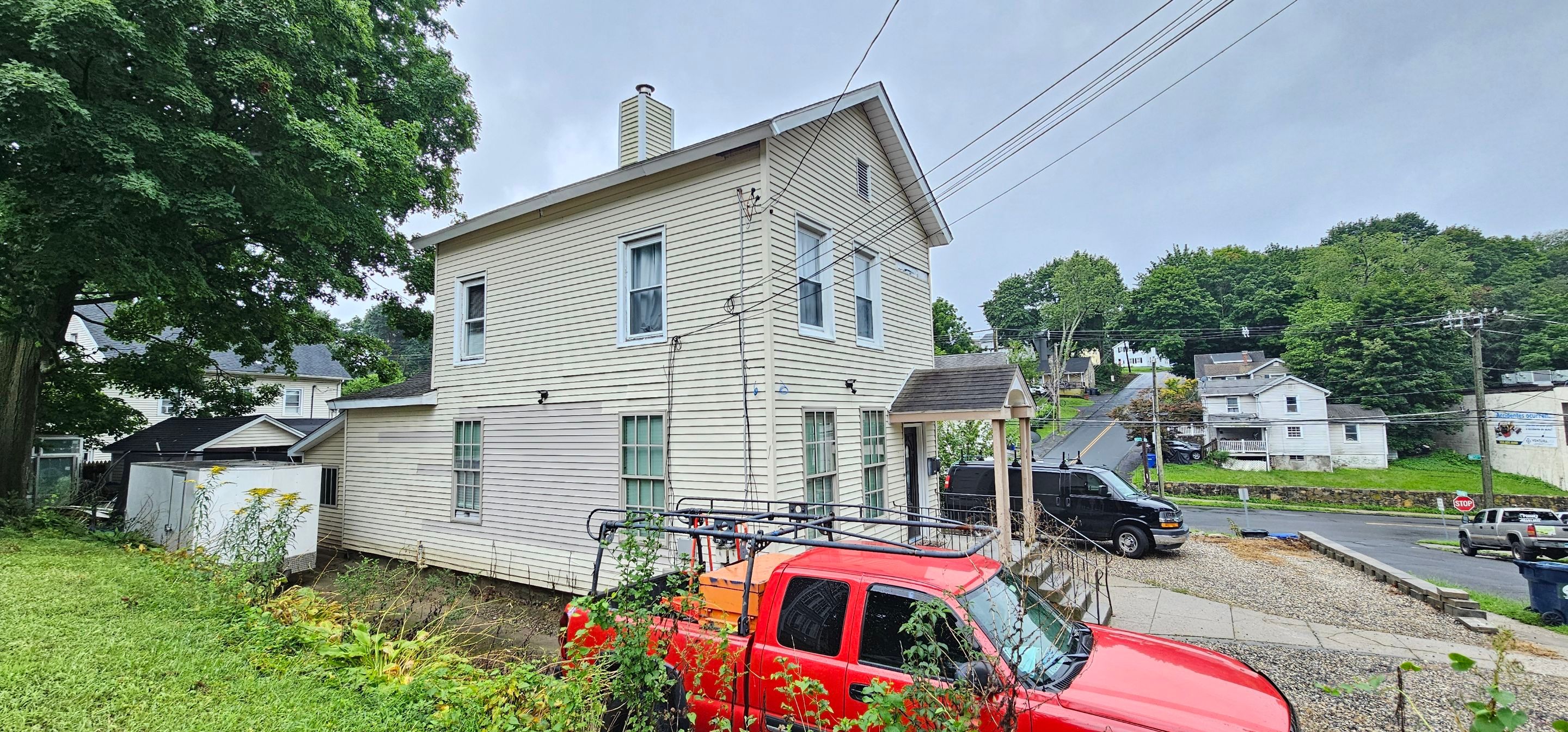 ROOF & SIDING by JLP PRO SERVICES LLC