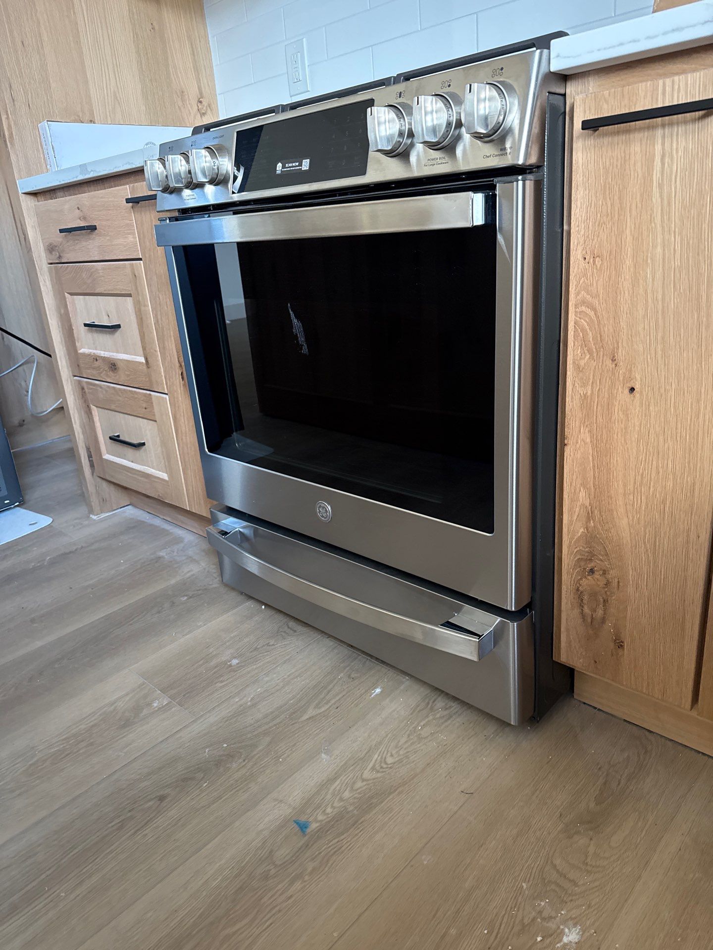 Full Kitchen Installation by RoundHouse Installations