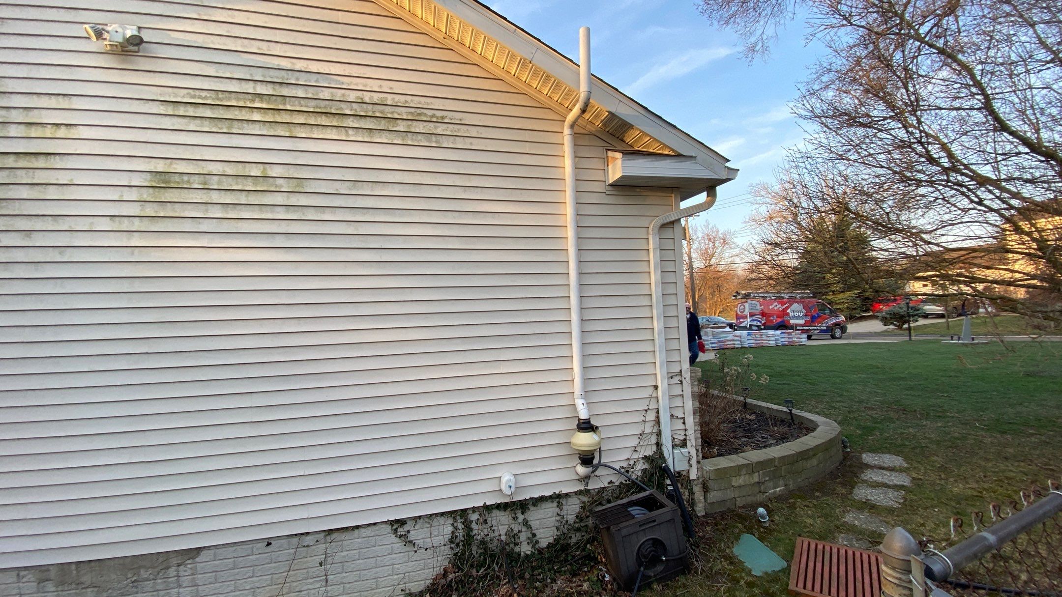Roof Replacement using CertainTeed Landmark by 180 Contractors