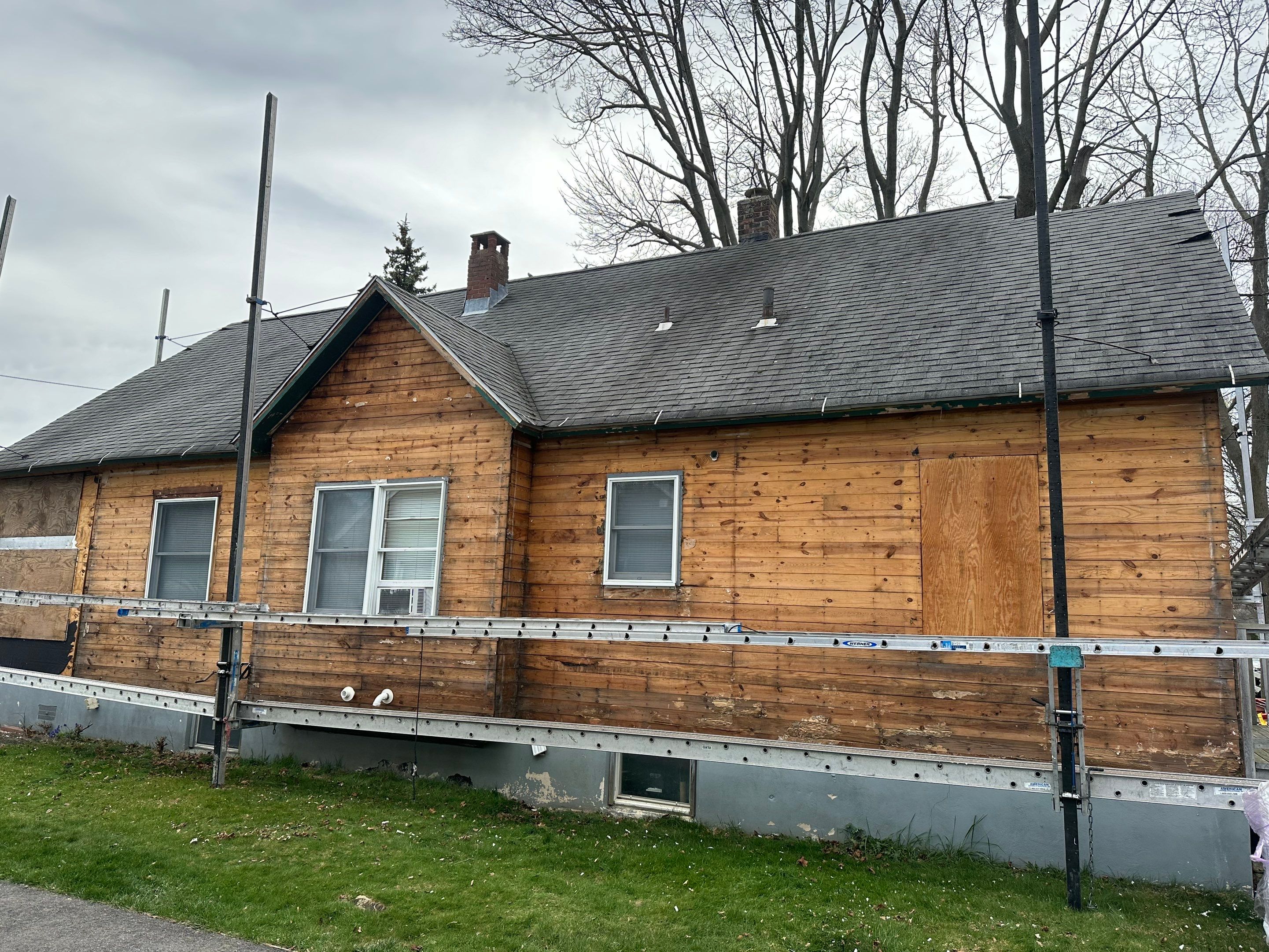 Siding Installation using Certainteed Monogram Granite Gray by A Plus Exterior
