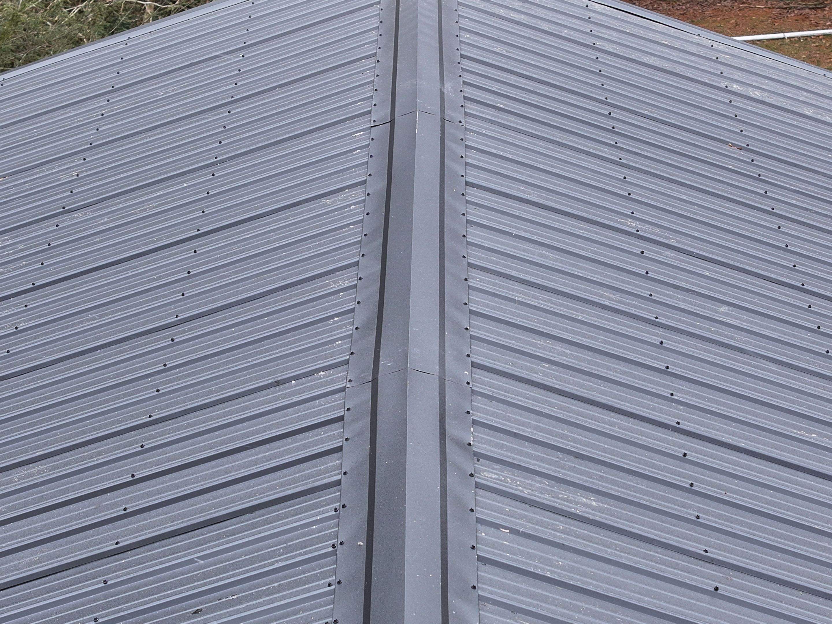 Stewart Residence by Omnia Roofing