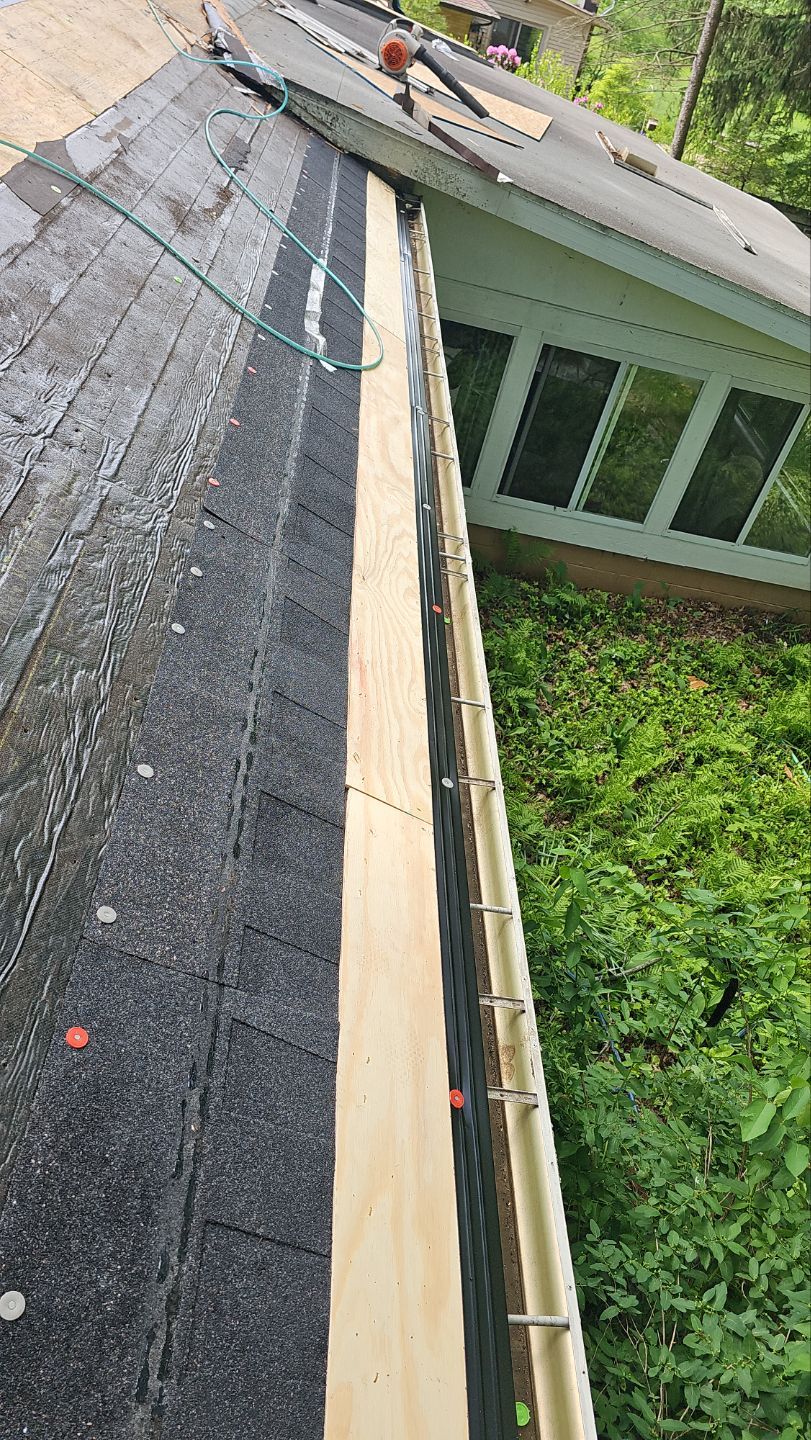 Atlas Pinnacle, Color, Black Shadow, Drip Edge, Color, Black by Eagle Eye Roofing