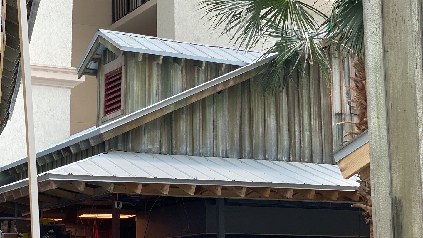 Gaylord Palms Old Hickory Restaurant by Fiddlers Roofing