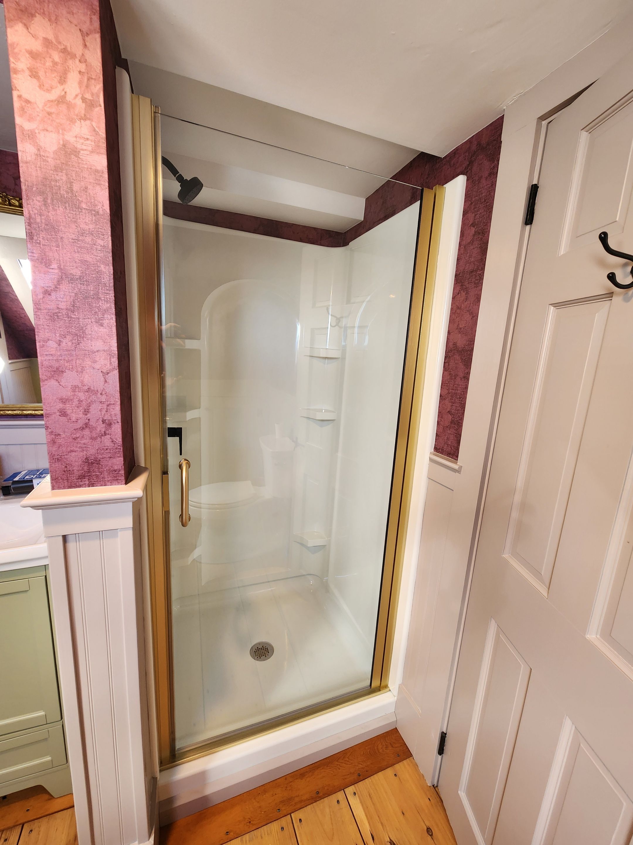 Semi-Frameless Shower Door by Cheshire Glass Company