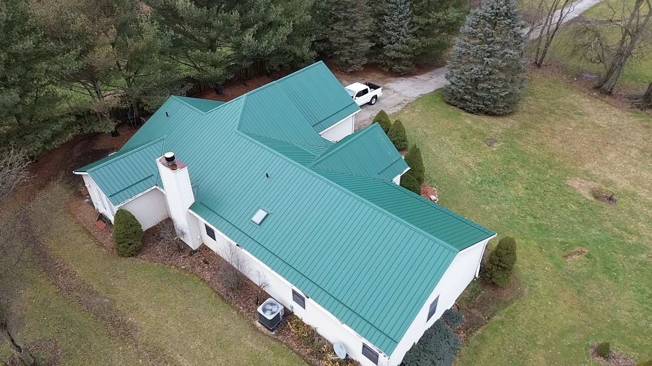 Alpha Rib, Color: Forest Green by Eagle Eye Roofing