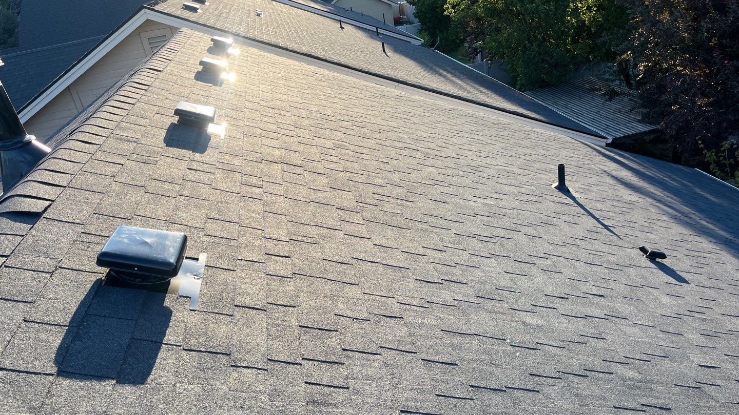 š Boosting Curb Appeal in Meridian, Idaho! š by ID Roofing LLC