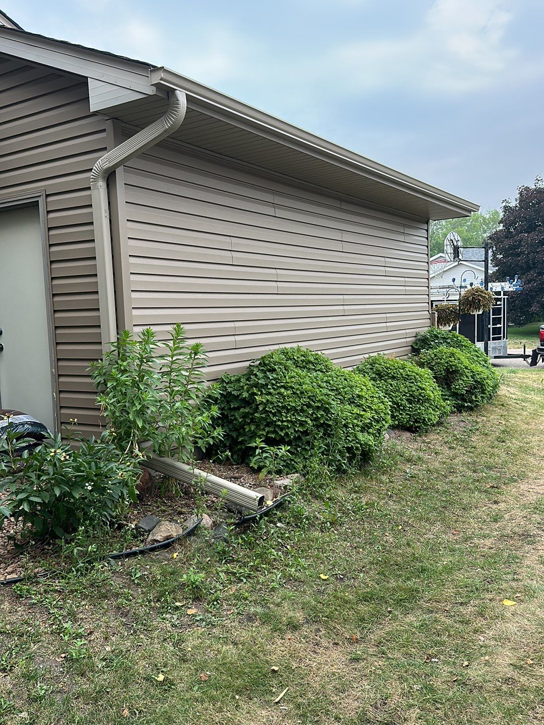 5" Gutters in St. Paul by Next Level Seamless Gutters / Exteriors Inc.