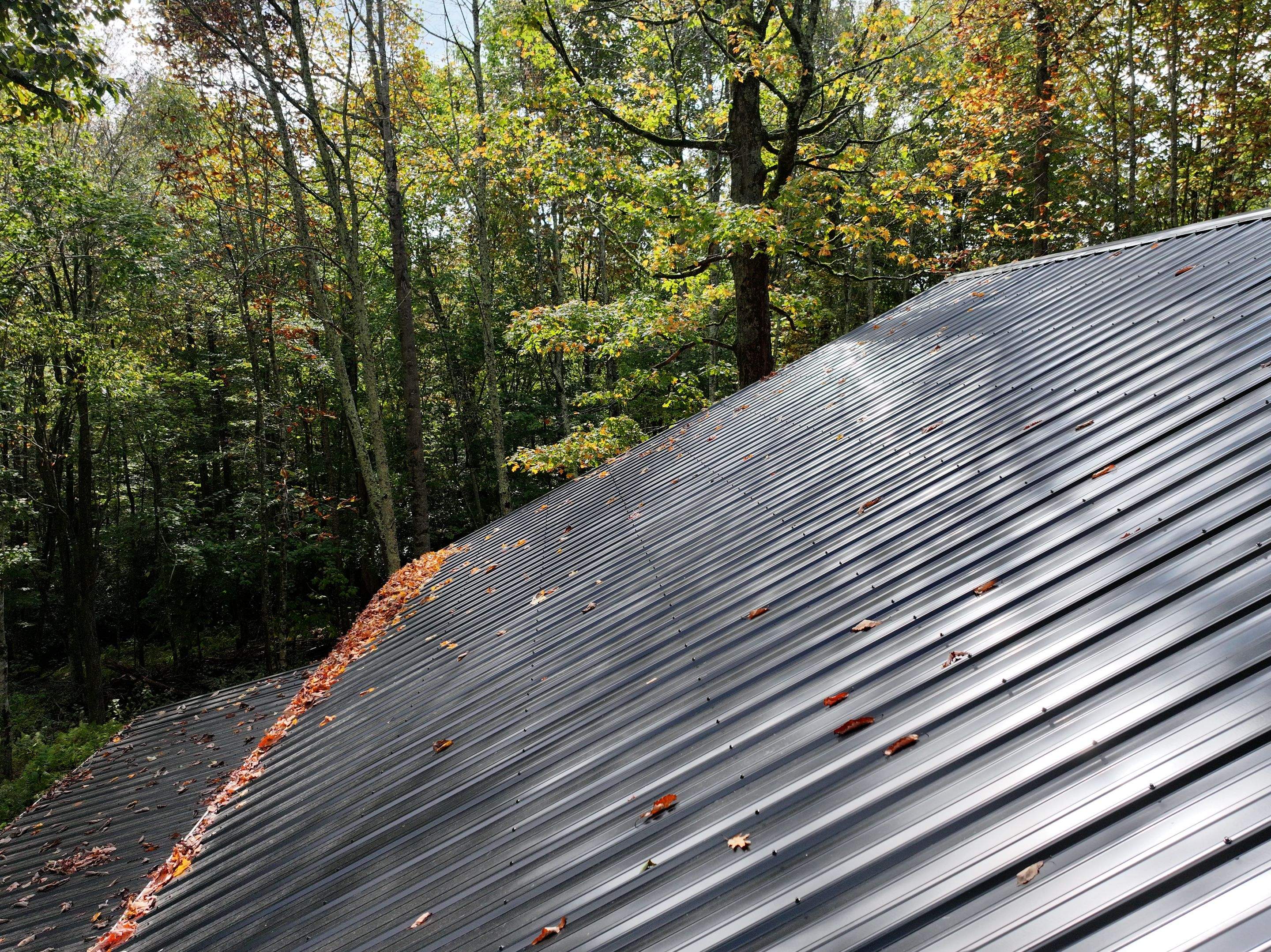 Brodour Barndominium by Omnia Roofing