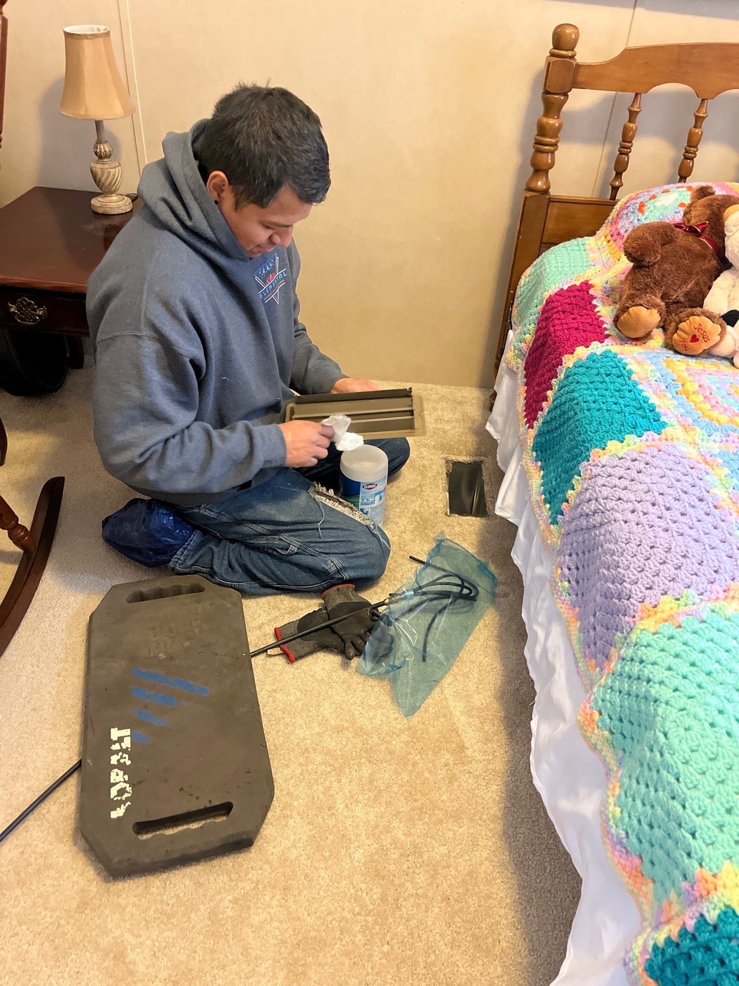 Duct Cleaning in Elkton by Elemental Heating and air conditioning LLC