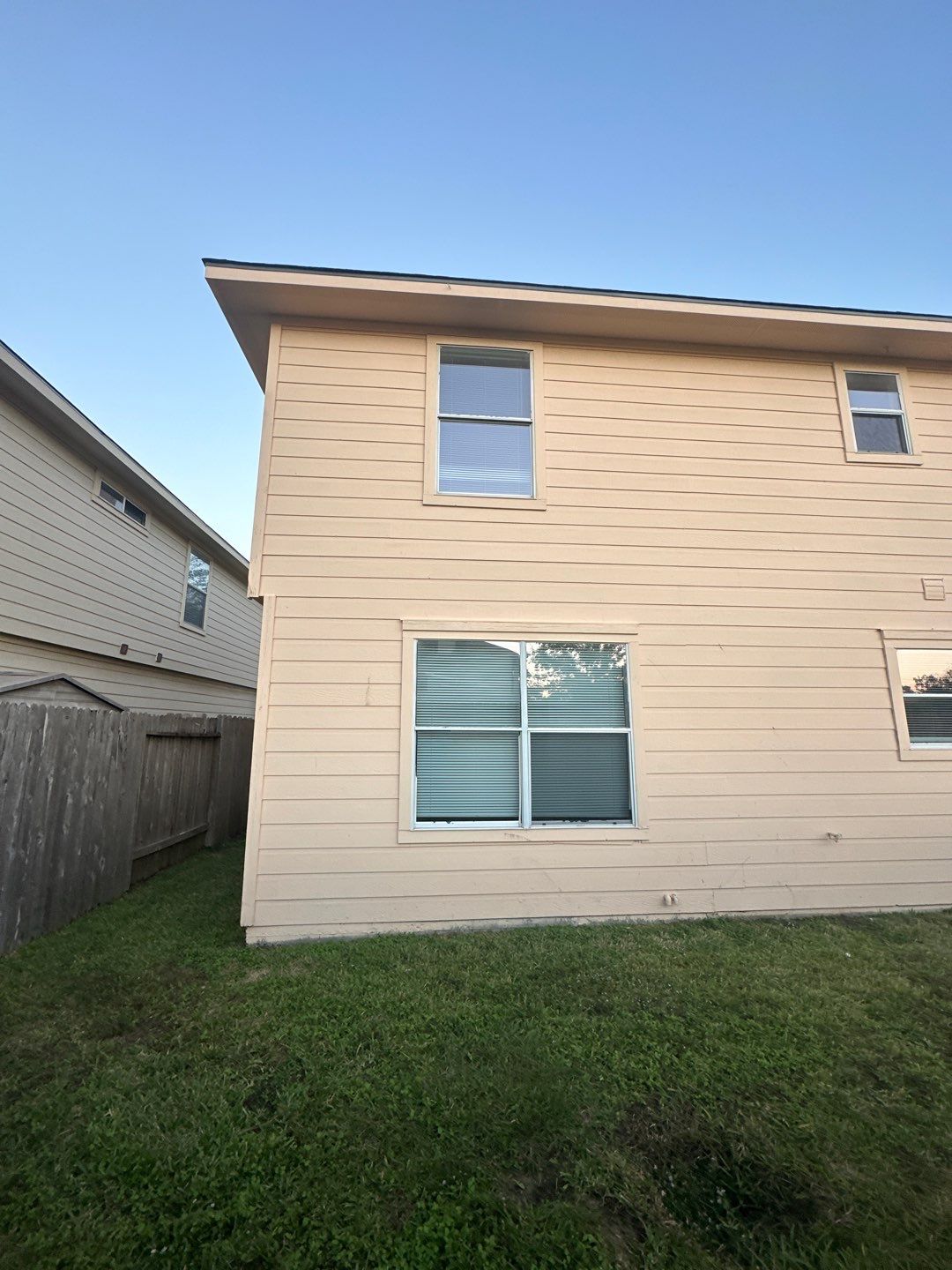 Roof Replacement Houston by Roof Repair Company