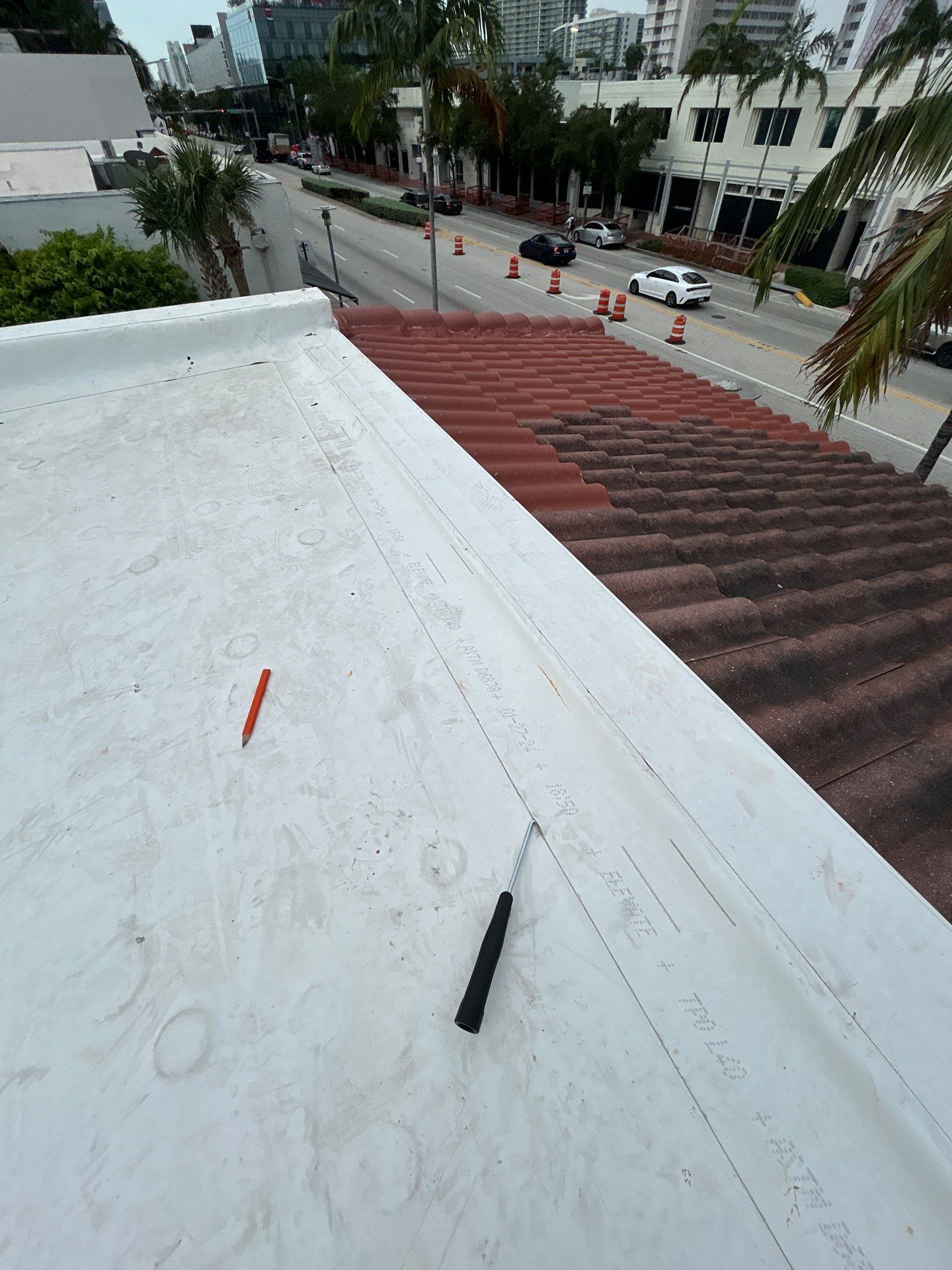 Commercial Flat Roof Installation and Renovation in Miami Beach by AJF ROOFING INC