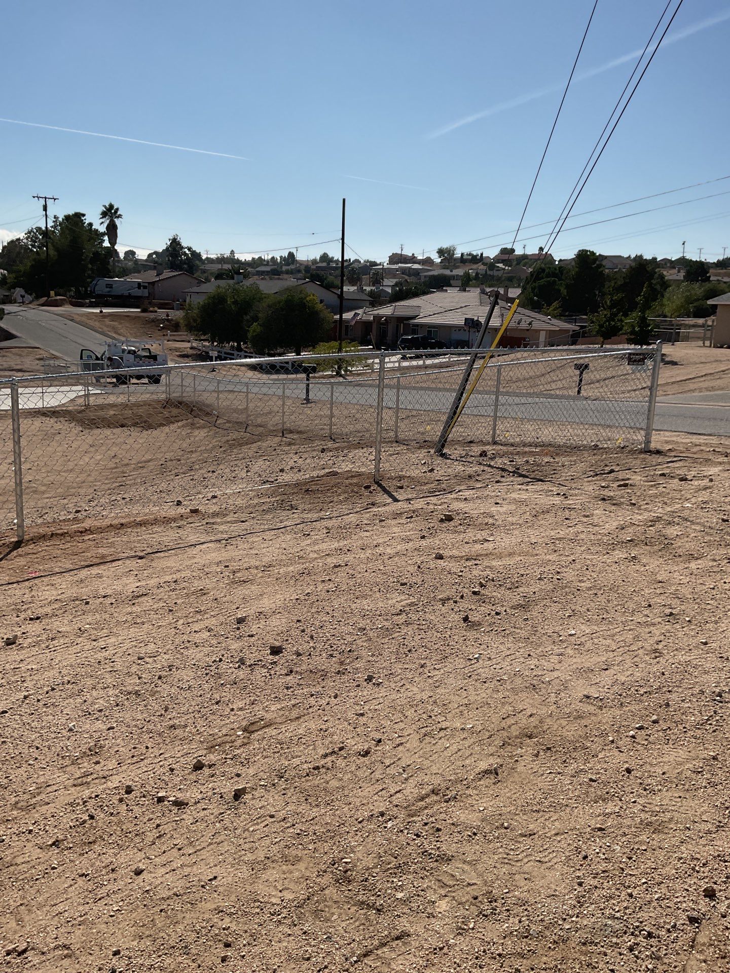 Fence Installation using chain -link by Fence Guys Inc.