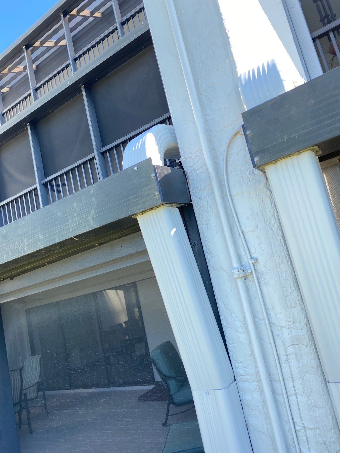 Gutter cleaning all buildings are the same for 6 units in Fort Myers FL by Gutter Professors