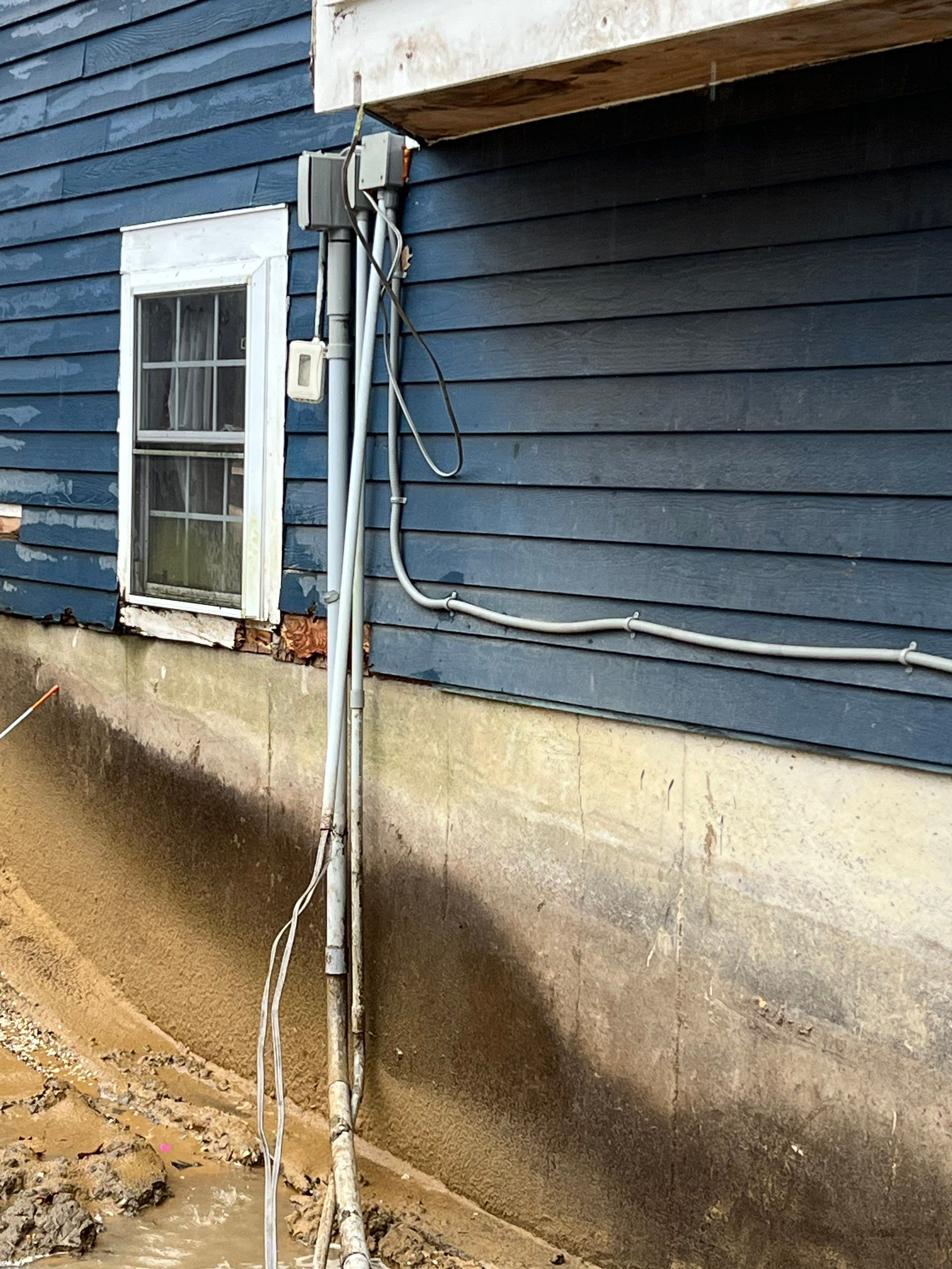 Exterior Transformation in Portsmouth New Hampshire by Tall pine roofing
