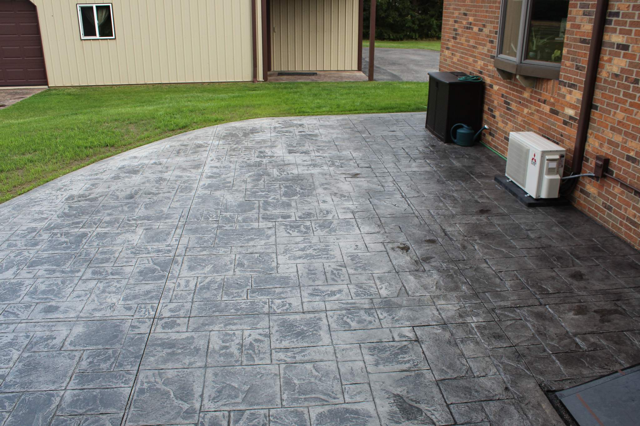 Outdoor Living Addition and Concrete by Ivy Lea Construction