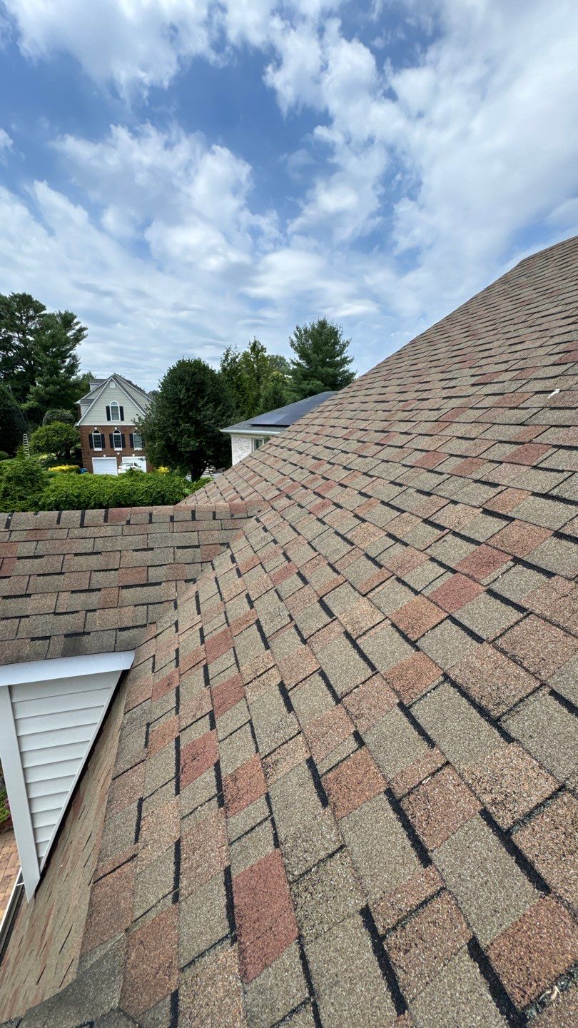 McLean: Residential Roof Installation with Landmark Pro Designer Shingles in Max Def Moire Black by RM Banning, Inc.