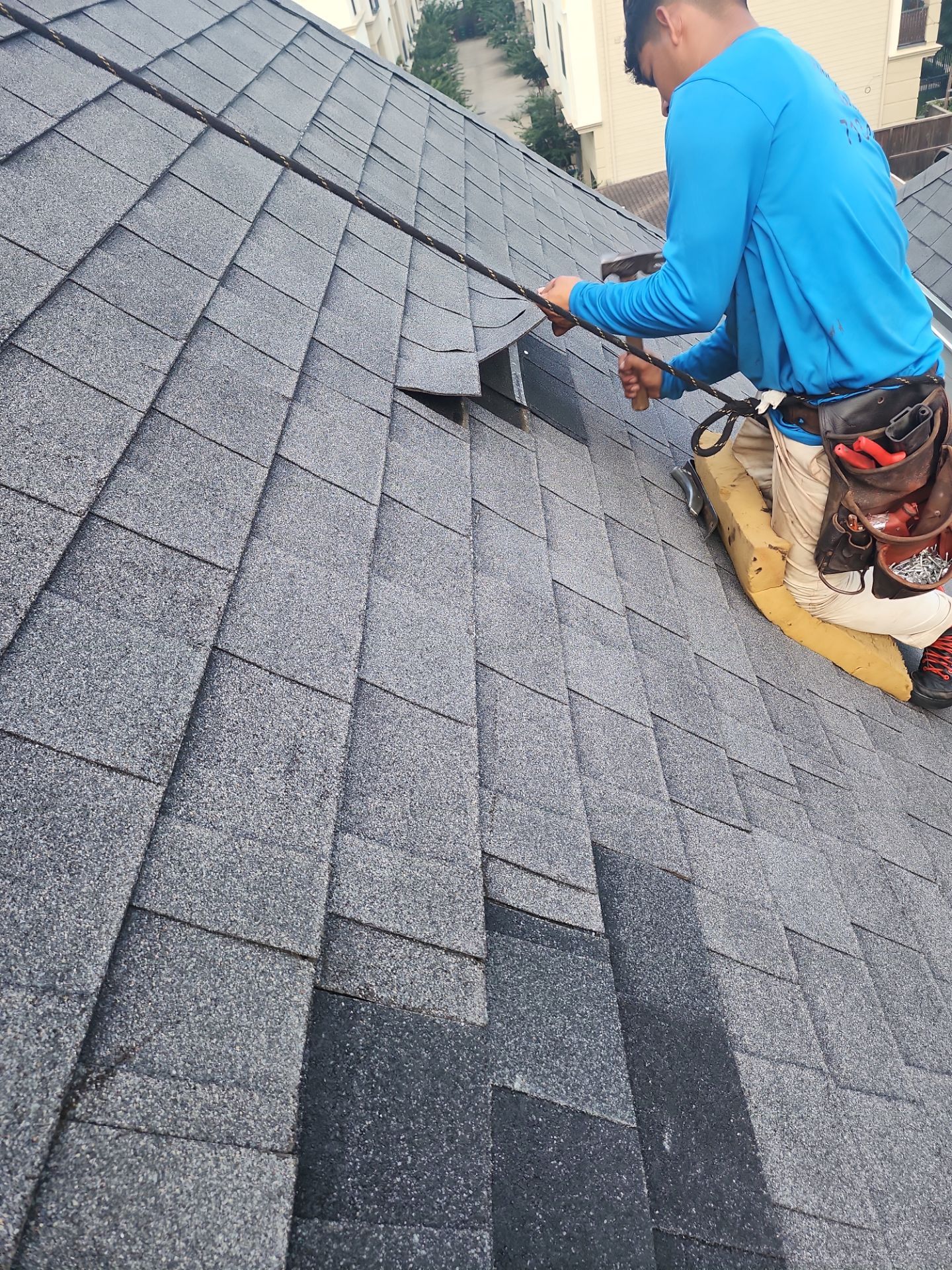 Hail Damage using Owen's Corning Duration (Lifetime) Shingles by Roof Repair Company