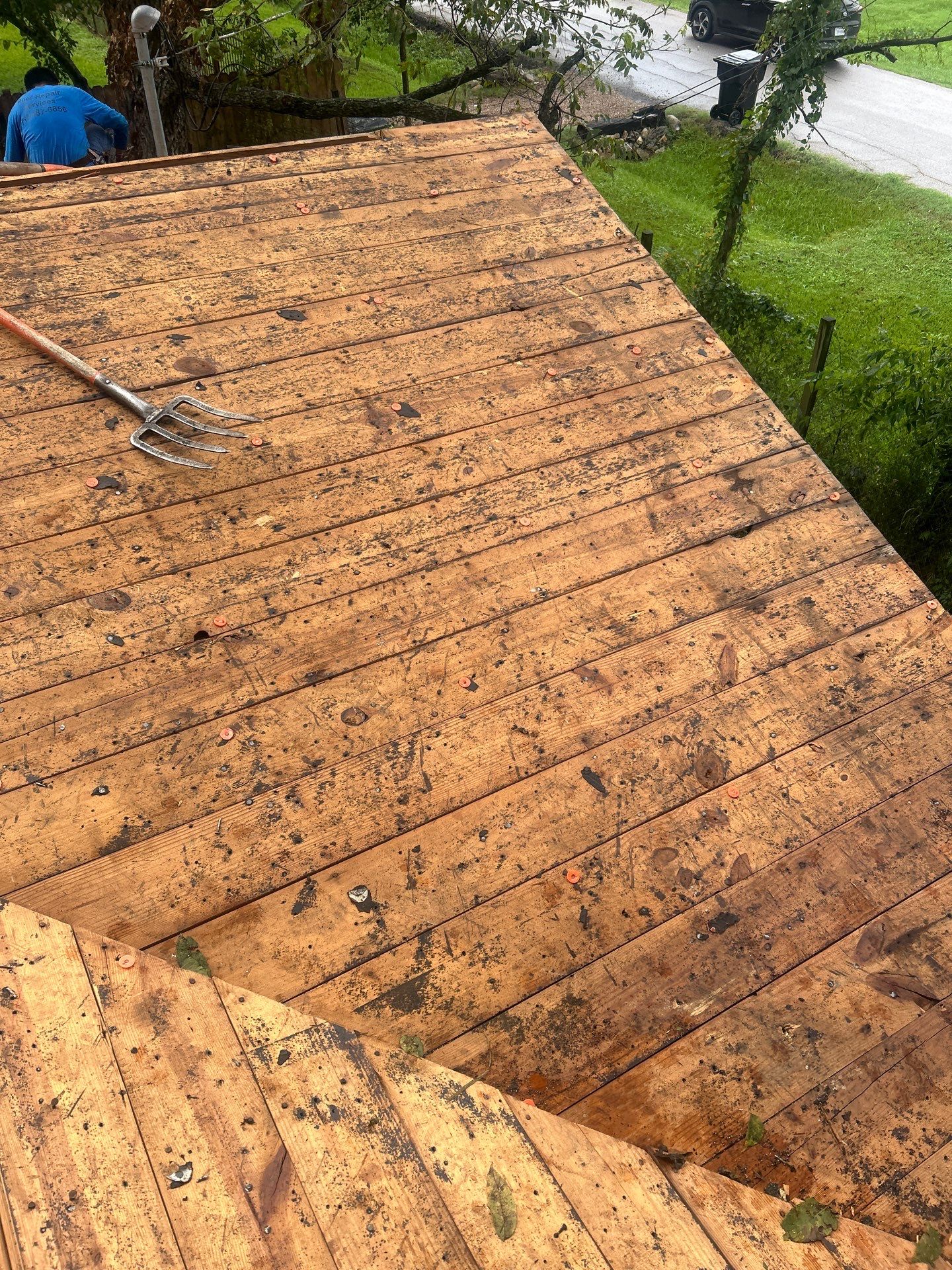 Residential Roofing Installation using Owen's Corning Duration (Lifetime) Shingles by Roof Repair Company