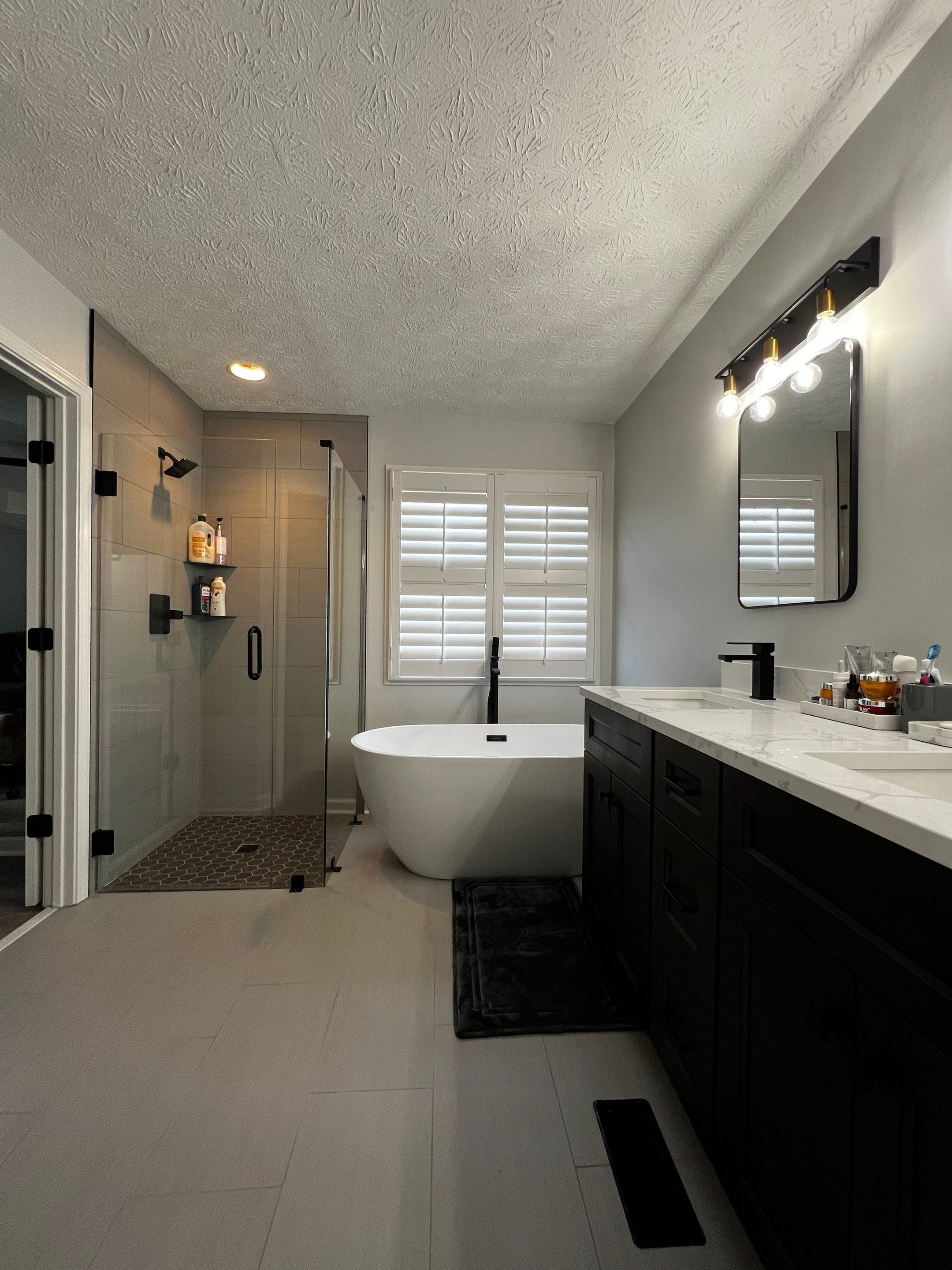 Modern Interior Renovation and Bathroom Remodel in Ellenwood by Swift Home Renovations