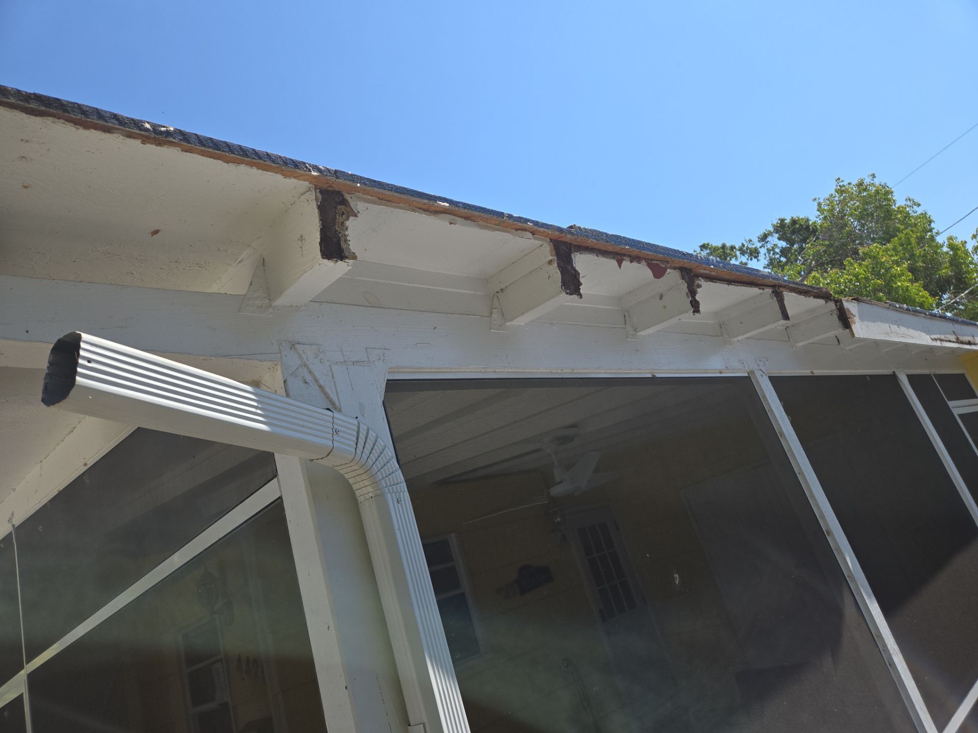 Project in St. Petersburg 33705 by Mitchell Roofing Company LLC 