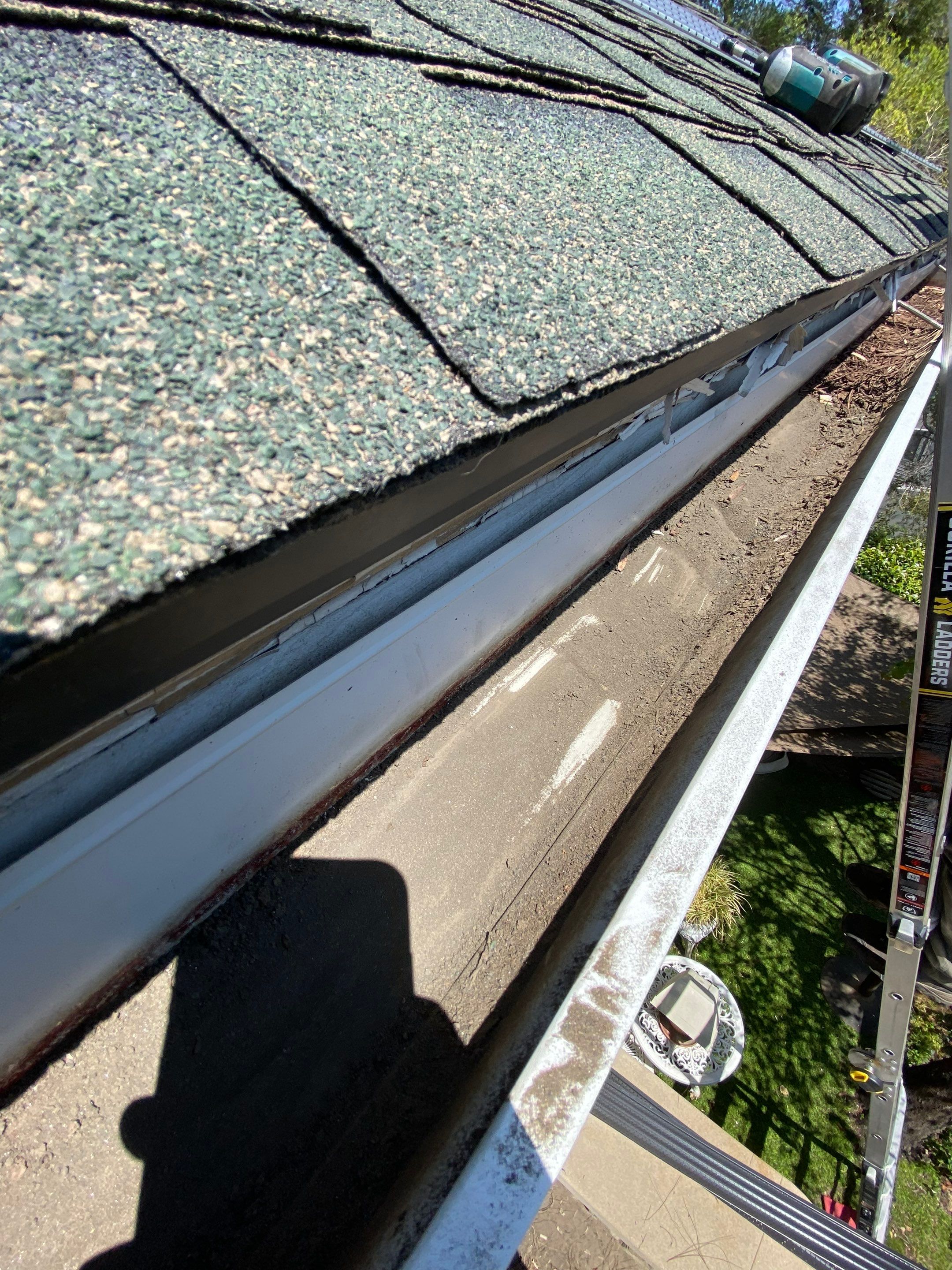 Gutter Cleaning & Guard Installation in San Dimas Ca by Palm Coast Solar Cleaning
