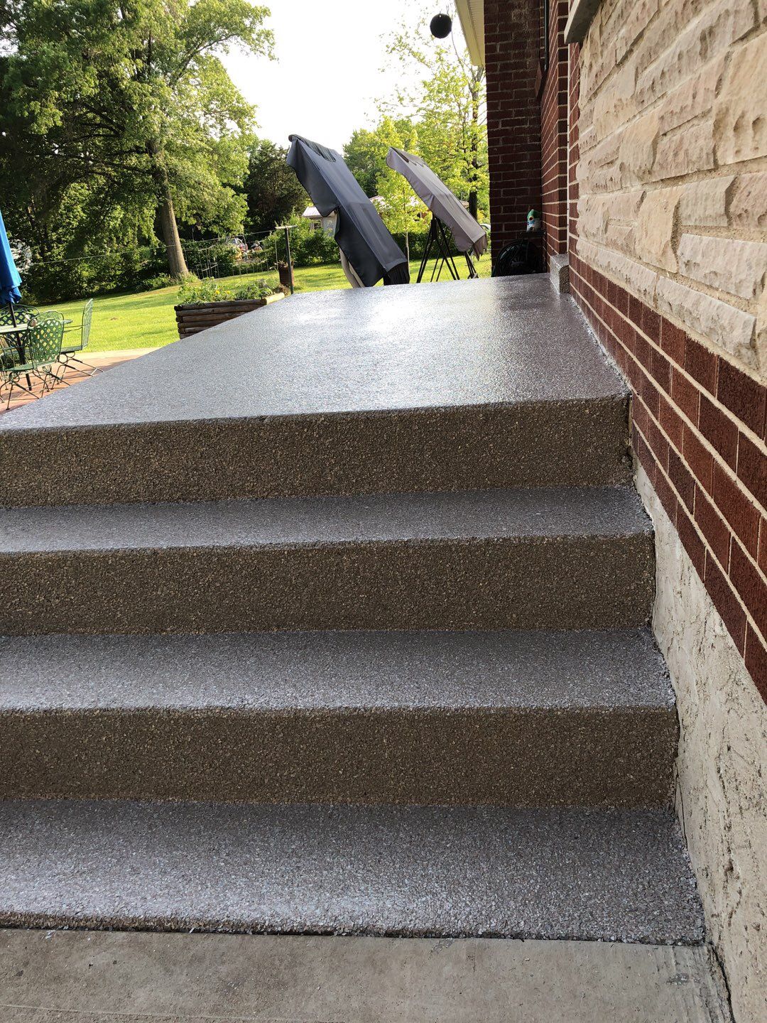 Patio Installation using Fieldstone by Your1DayFloor.com