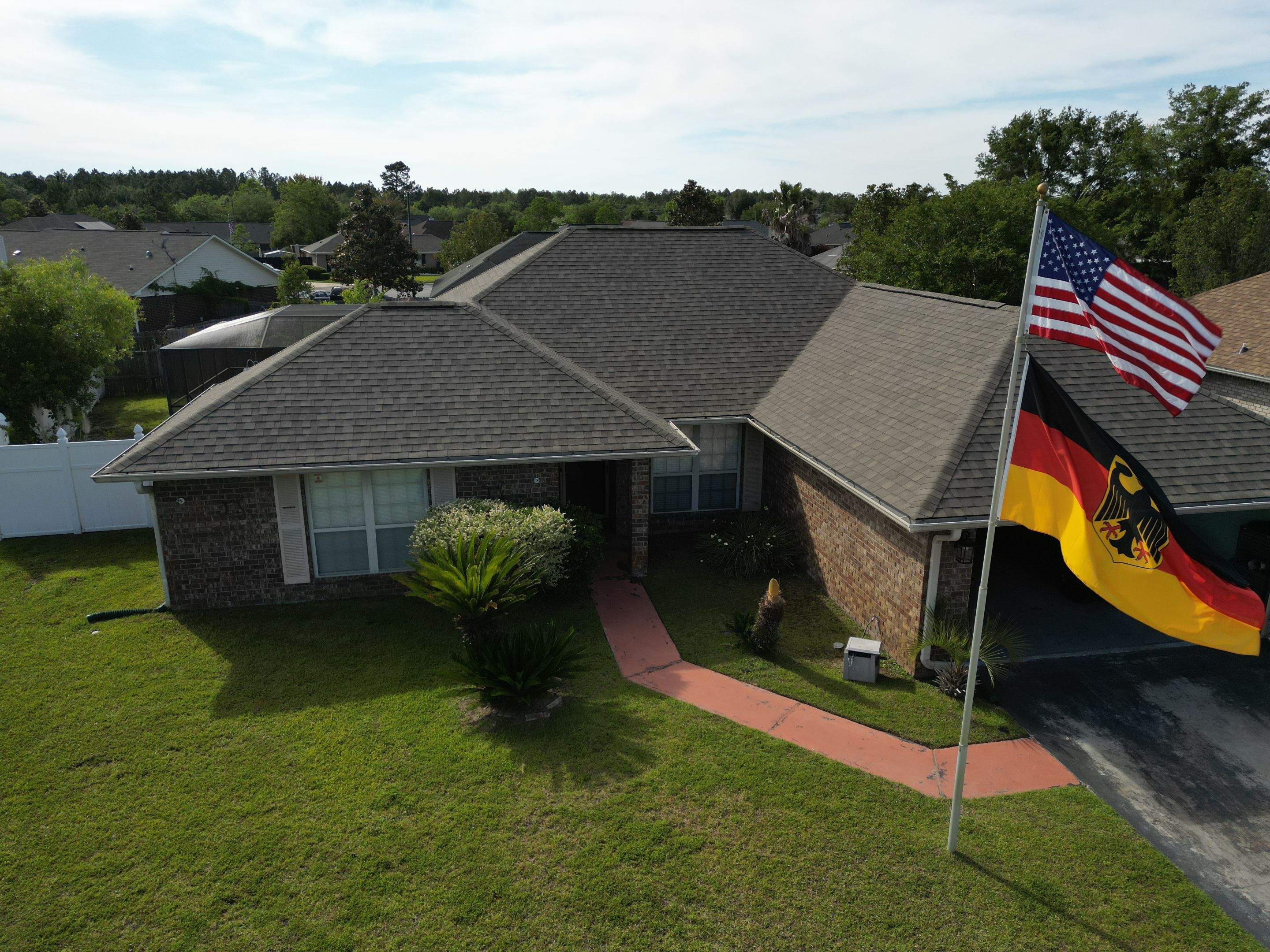 Residential Roofing Installation using Atlas Pinnacle Sun by Talya Roofing