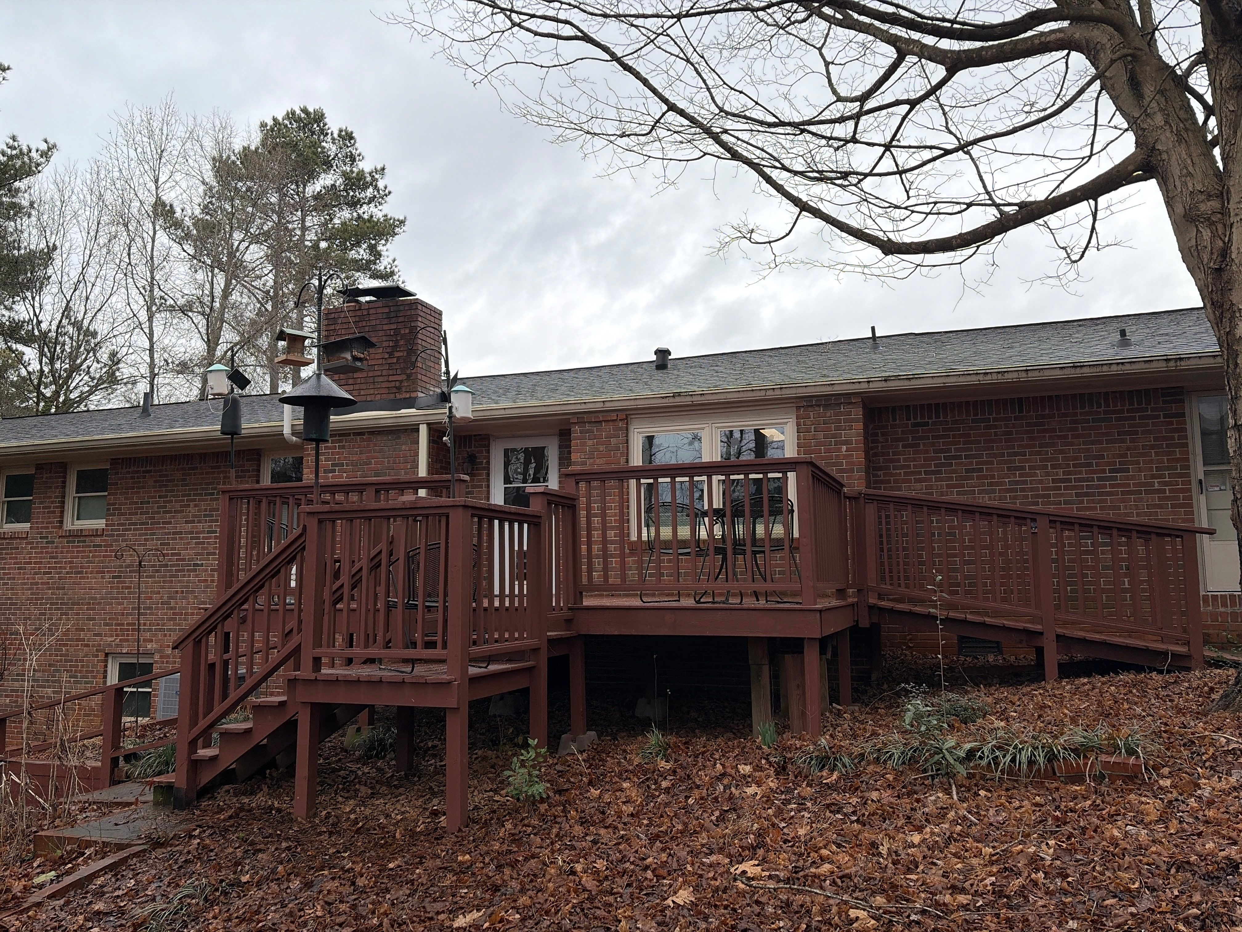 Deck Resurface using Trex Enhance Basic Series in the Saddle Color by Nelson Exteriors 
