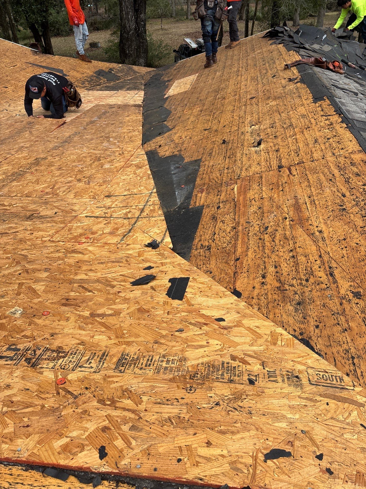 Roof Replacement Huffman by Roof Repair Company